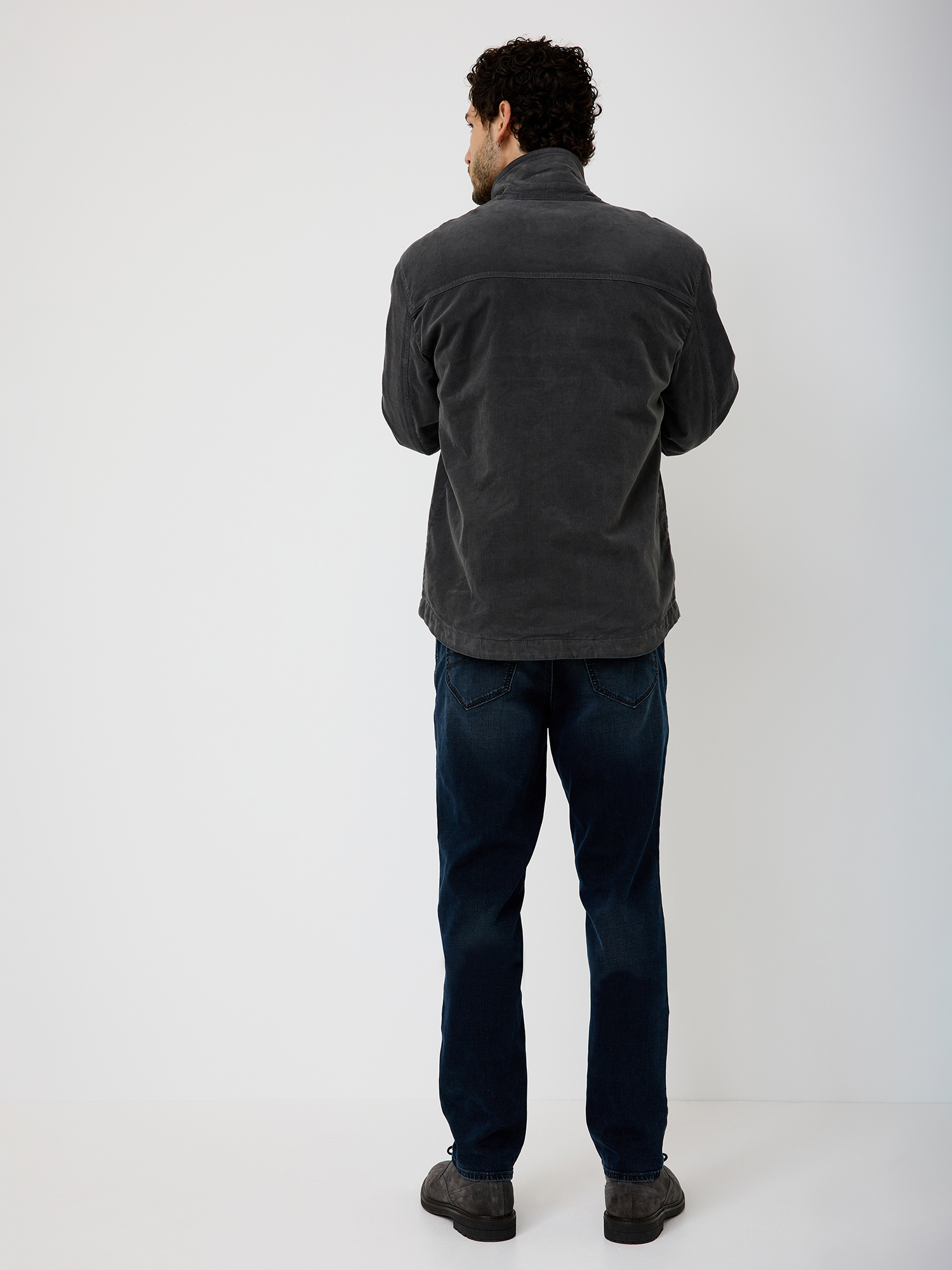 700697824000-1100_04_cord-jacke-paddocks_ay.jpg