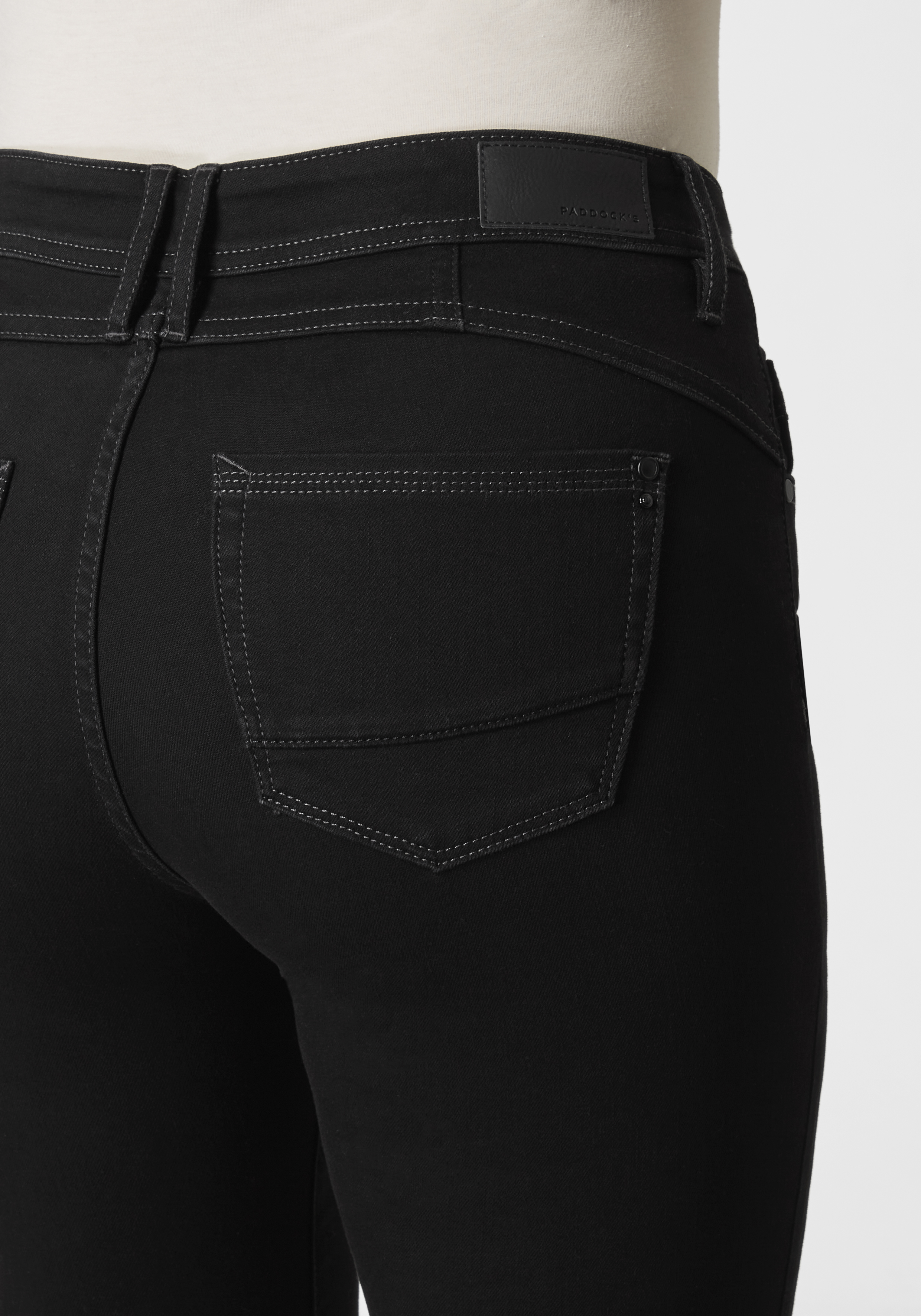605393503000-6001_4_damen-slim-fit-jeans-lia-paddocks.jpg