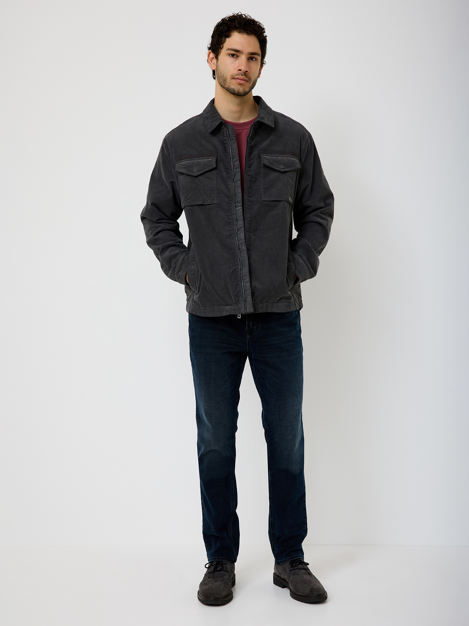 700697824000-1100_02_cord-jacke-paddocks_ay.jpg