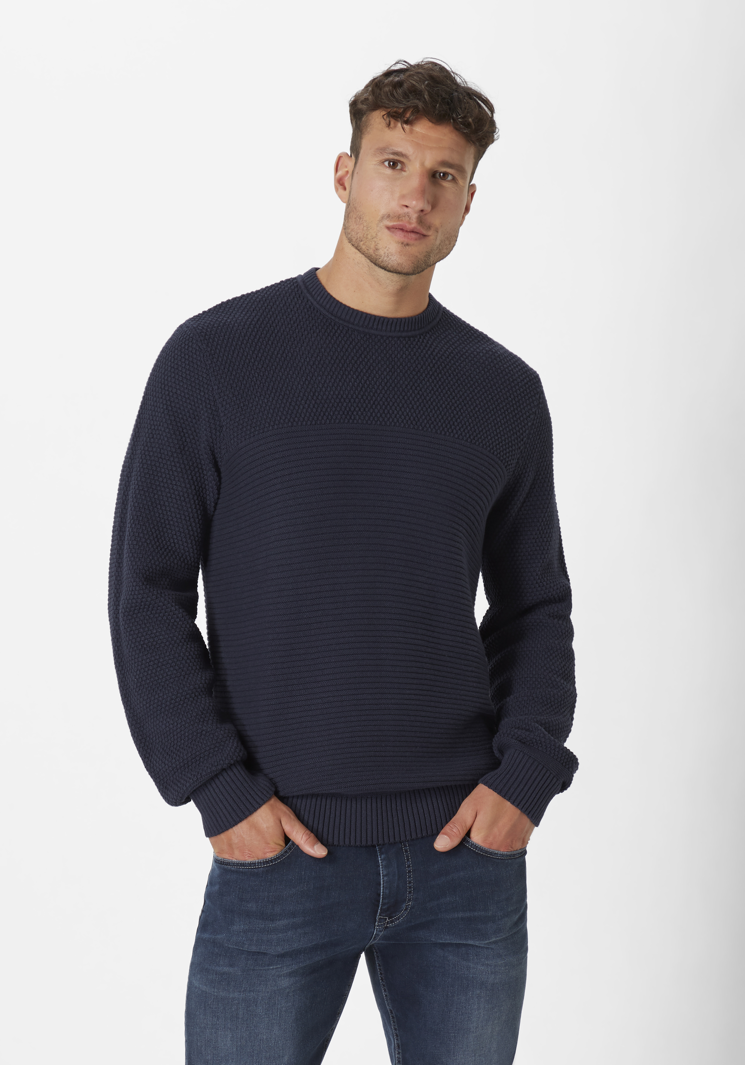 381567260000-0810_9_herren-pullover-rundhals-strick-baumwolle-paddocks.jpg