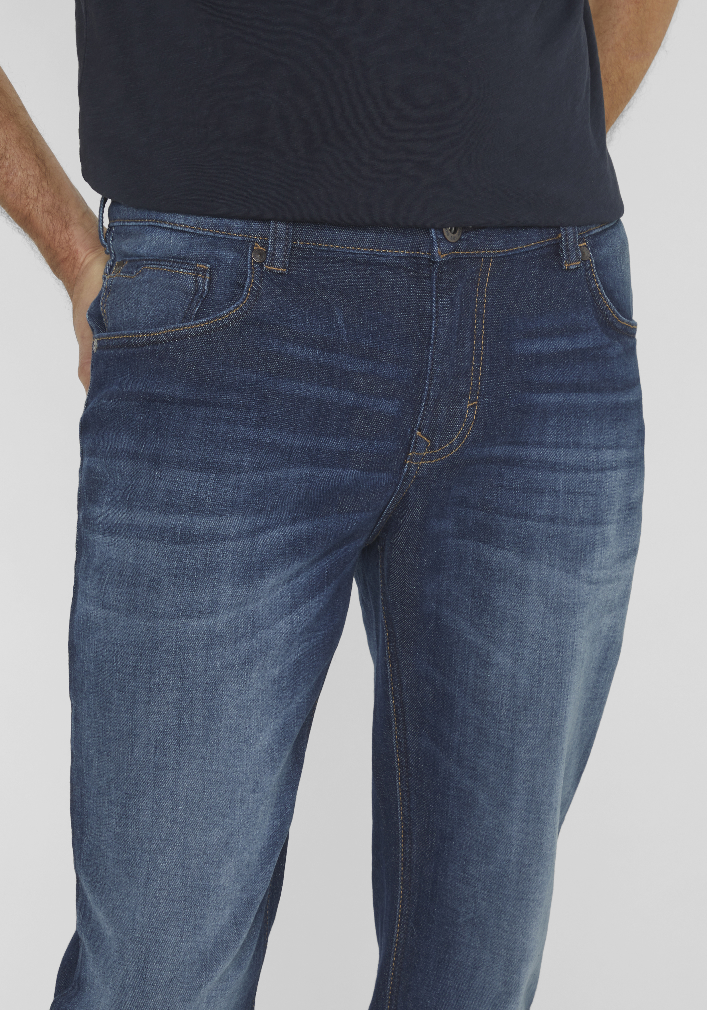 802287184000-4481_3_herren-regular-fit-jeans-ben-paddocks.jpg 802287184000-4481_3_herren-regular-fit-jeans-ben-paddocks.jpg