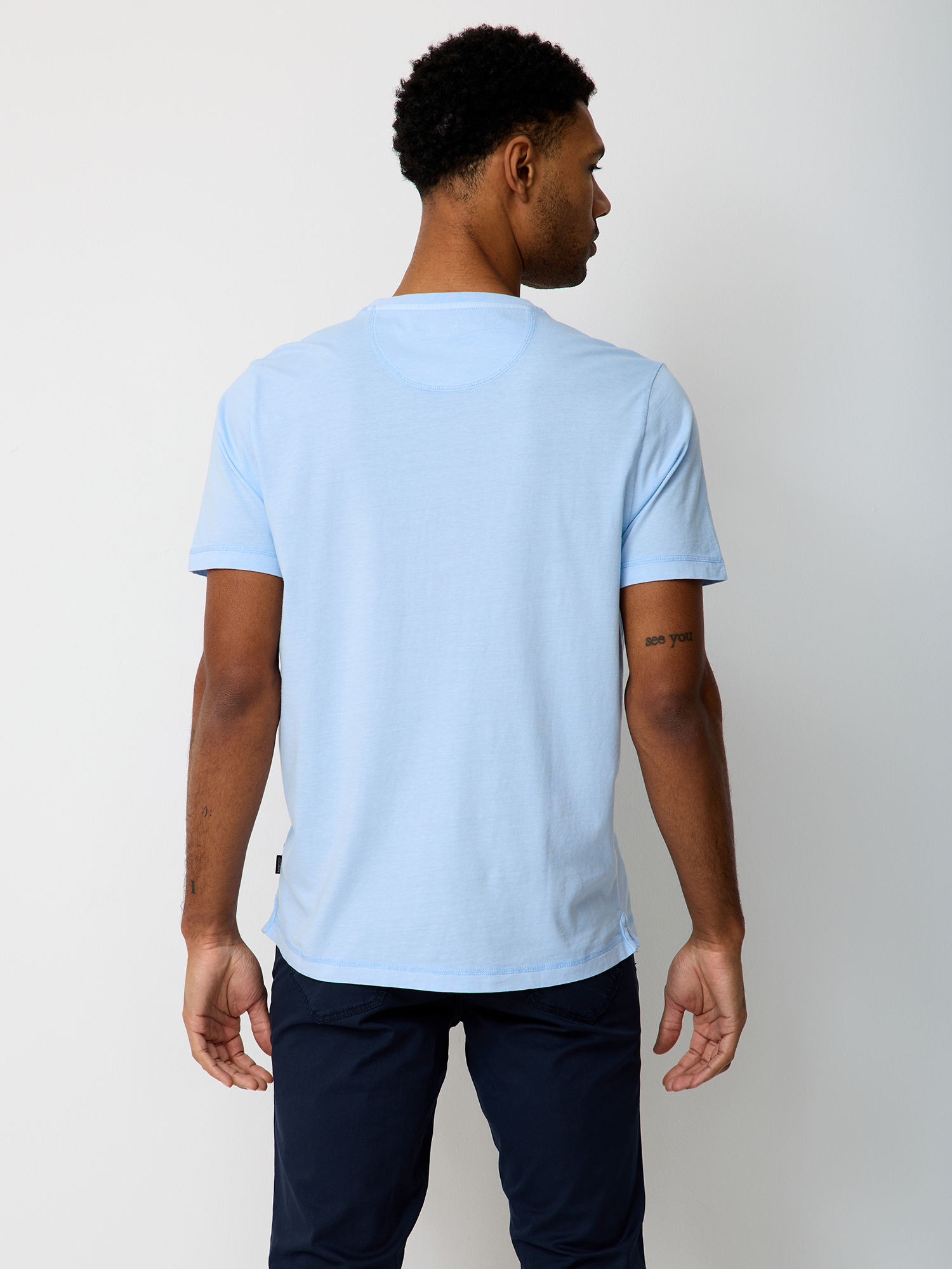 380347043000-0625_02_herren-henley-kurzarm-shirt-paddocks_ay.jpg