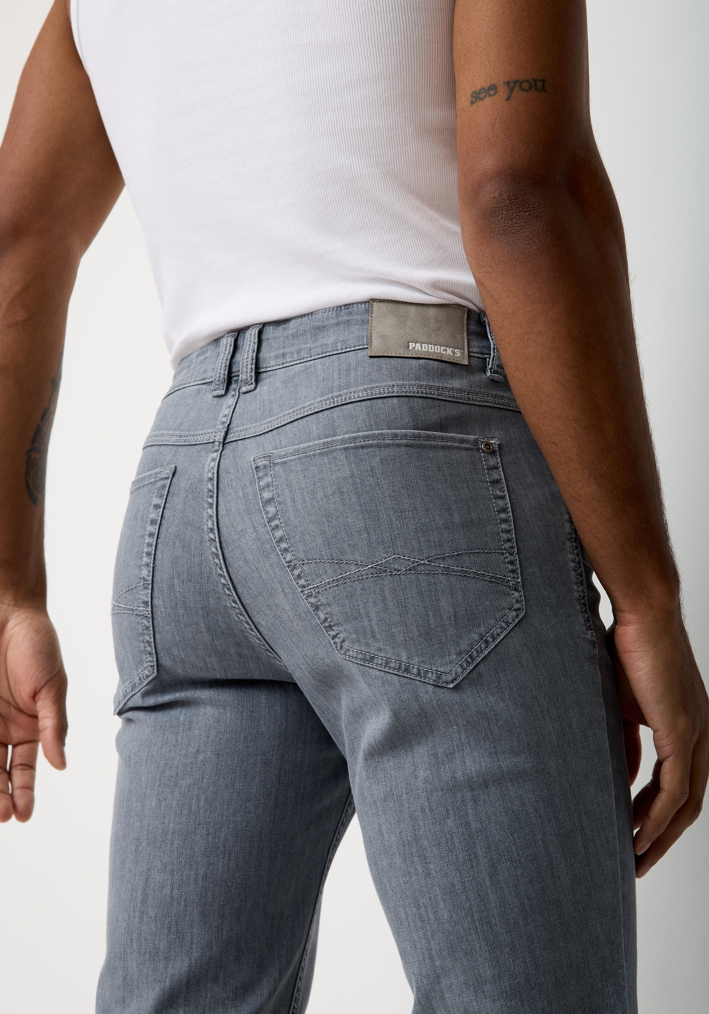 803007853000-1016_04_slim-fit-jeans-paddocks-pipe.jpg