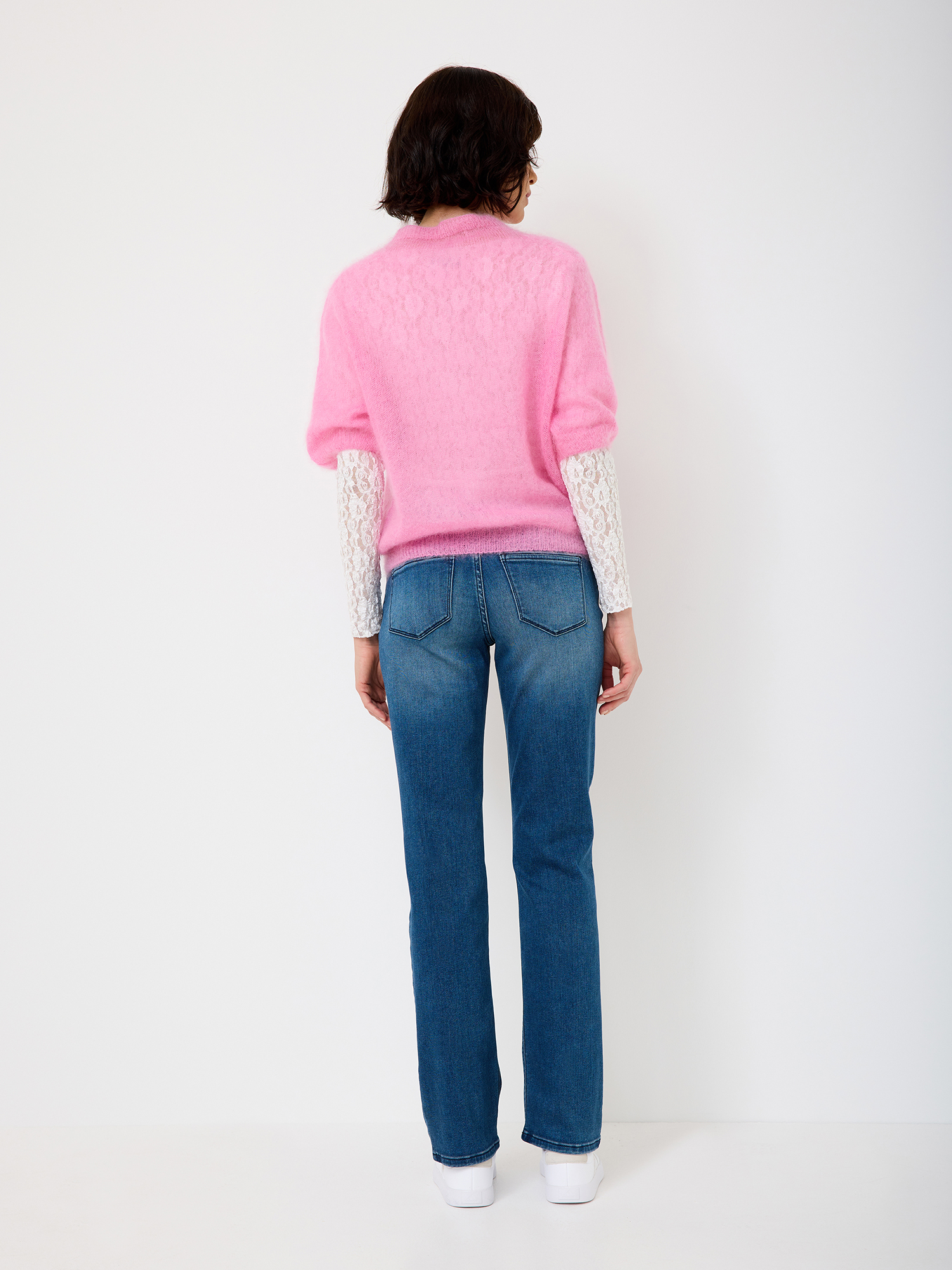 606027990000-4637_04_paddocks-traveller-pant-jeans-lara_ay.jpg