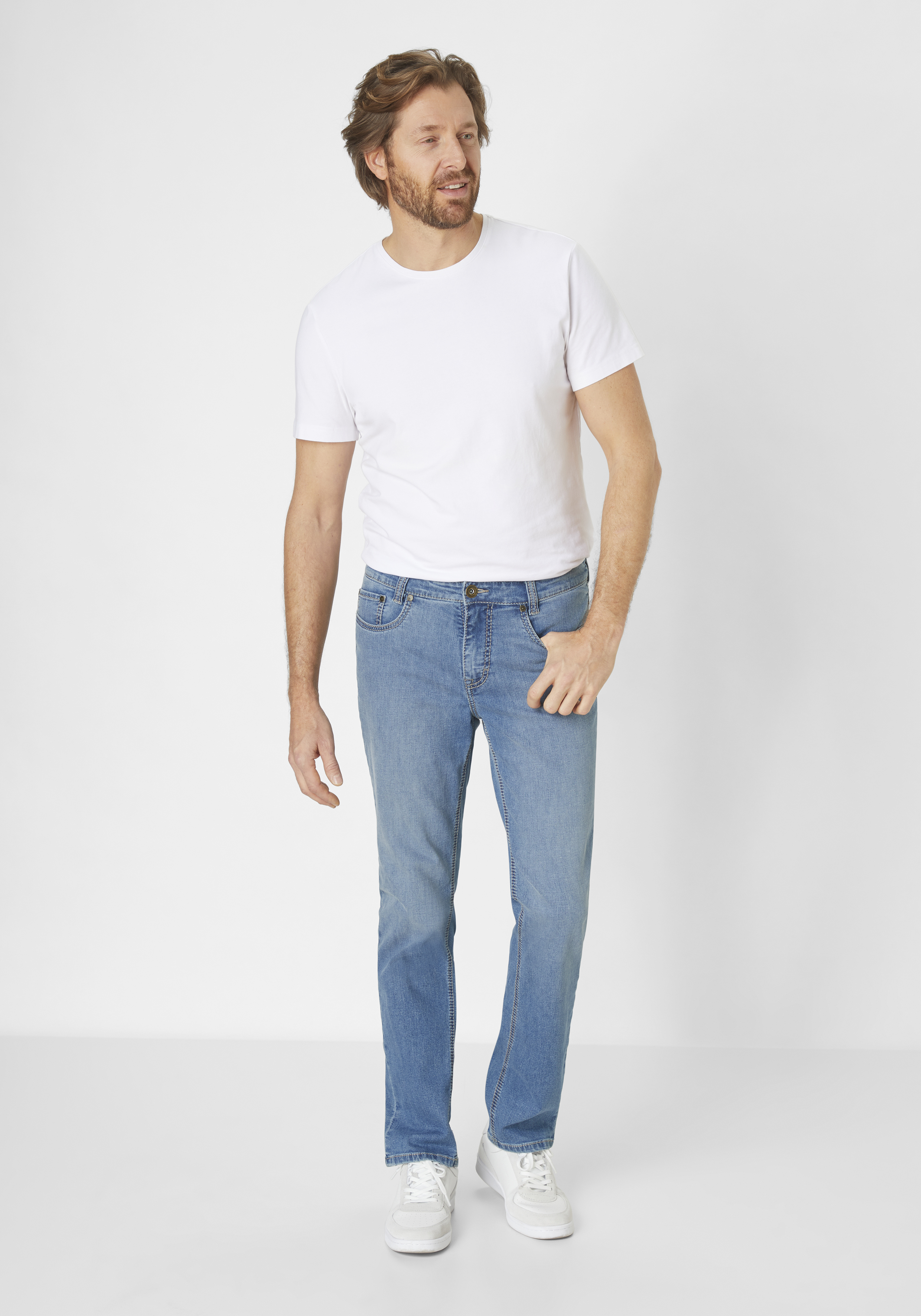 802276734000-5812_8_herren-slim-leg-jeans-saddle-stitch-pipe-paddocks.jpg 802276734000-5812_8_herren-slim-leg-jeans-saddle-stitch-pipe-paddocks.jpg