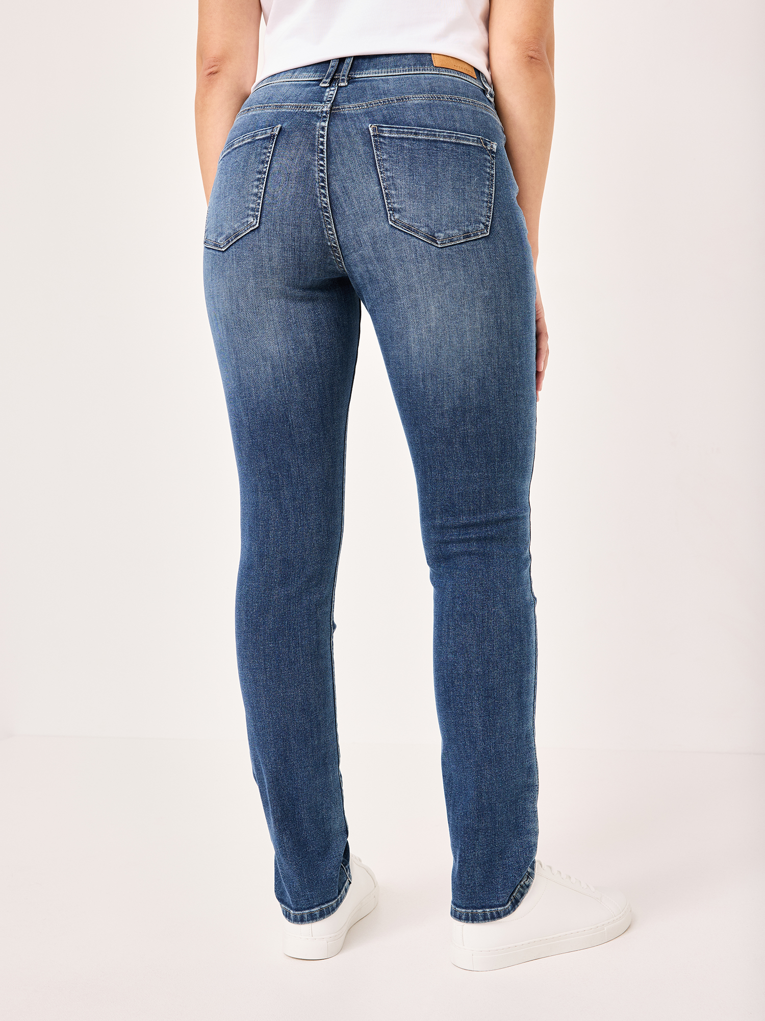 605706503000-5932_2_elastische-damenjeans-paddocks-pat.jpg 605706503000-5932_2_elastische-damenjeans-paddocks-pat.jpg
