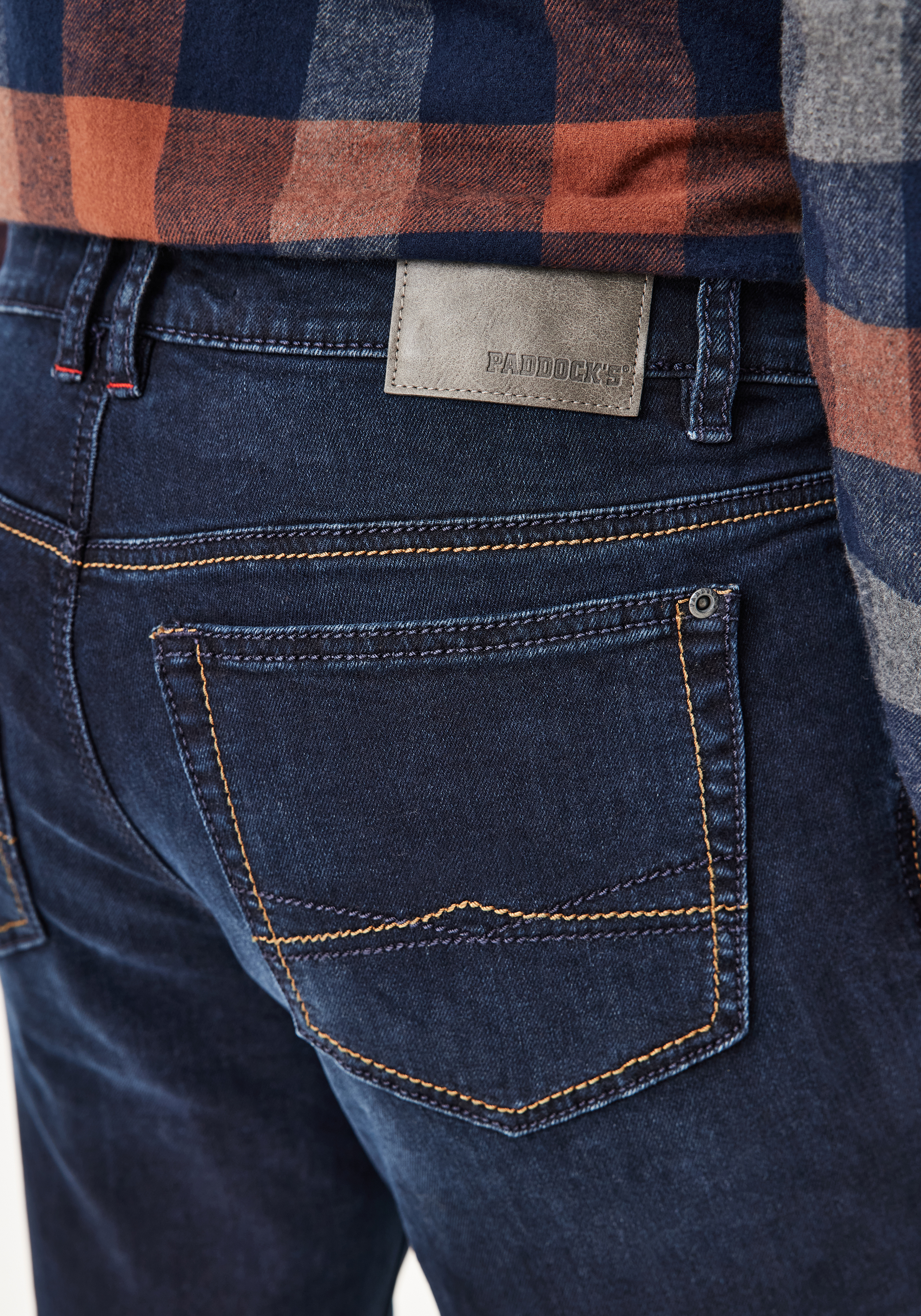 802277275000-0879_05_paddocks-pipe-stretch-saddlestitch.jpg