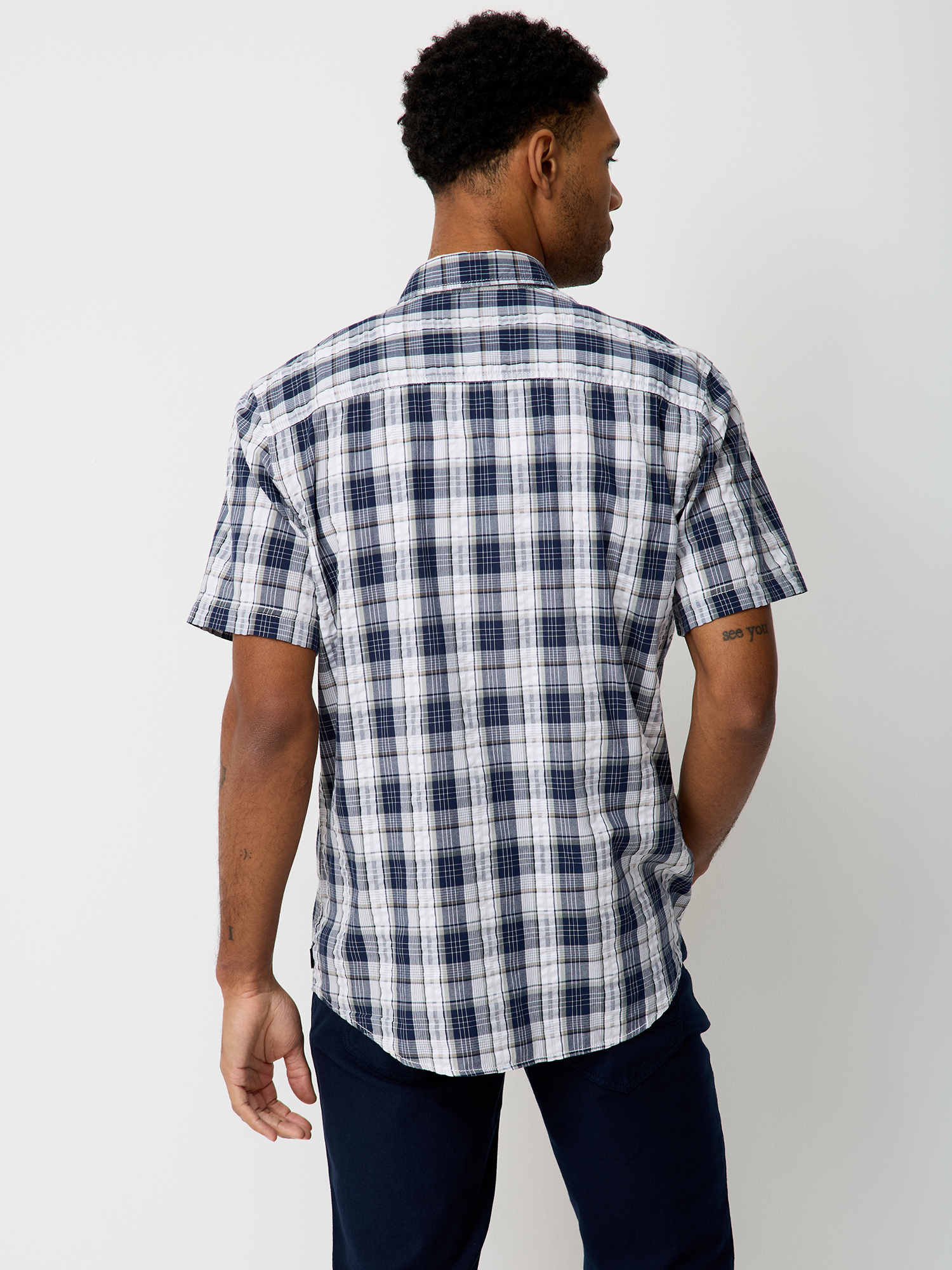 330507886000-0800_02_herren-kurzarm-shirt-paddocks_ay.jpg