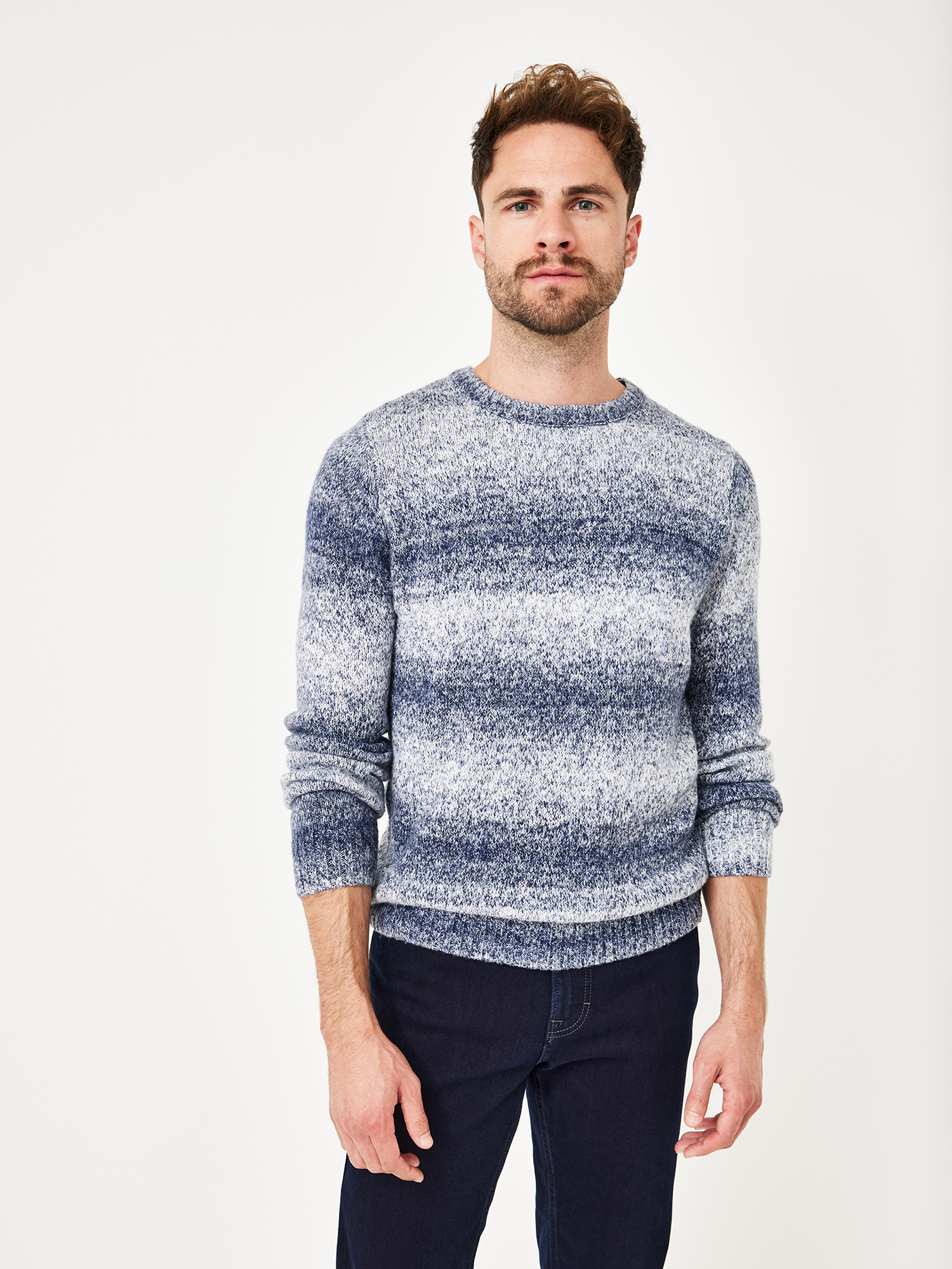 380197732000-0873_01_herren-rundhals-pullover-paddocks_ay.jpg