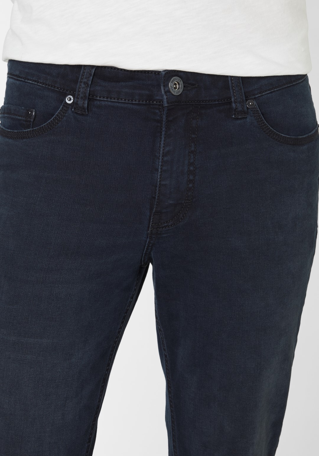 802046110000-5744_4_herren-jeans-50-jahre-paddocks-pipe.jpg 802046110000-5744_4_herren-jeans-50-jahre-paddocks-pipe.jpg