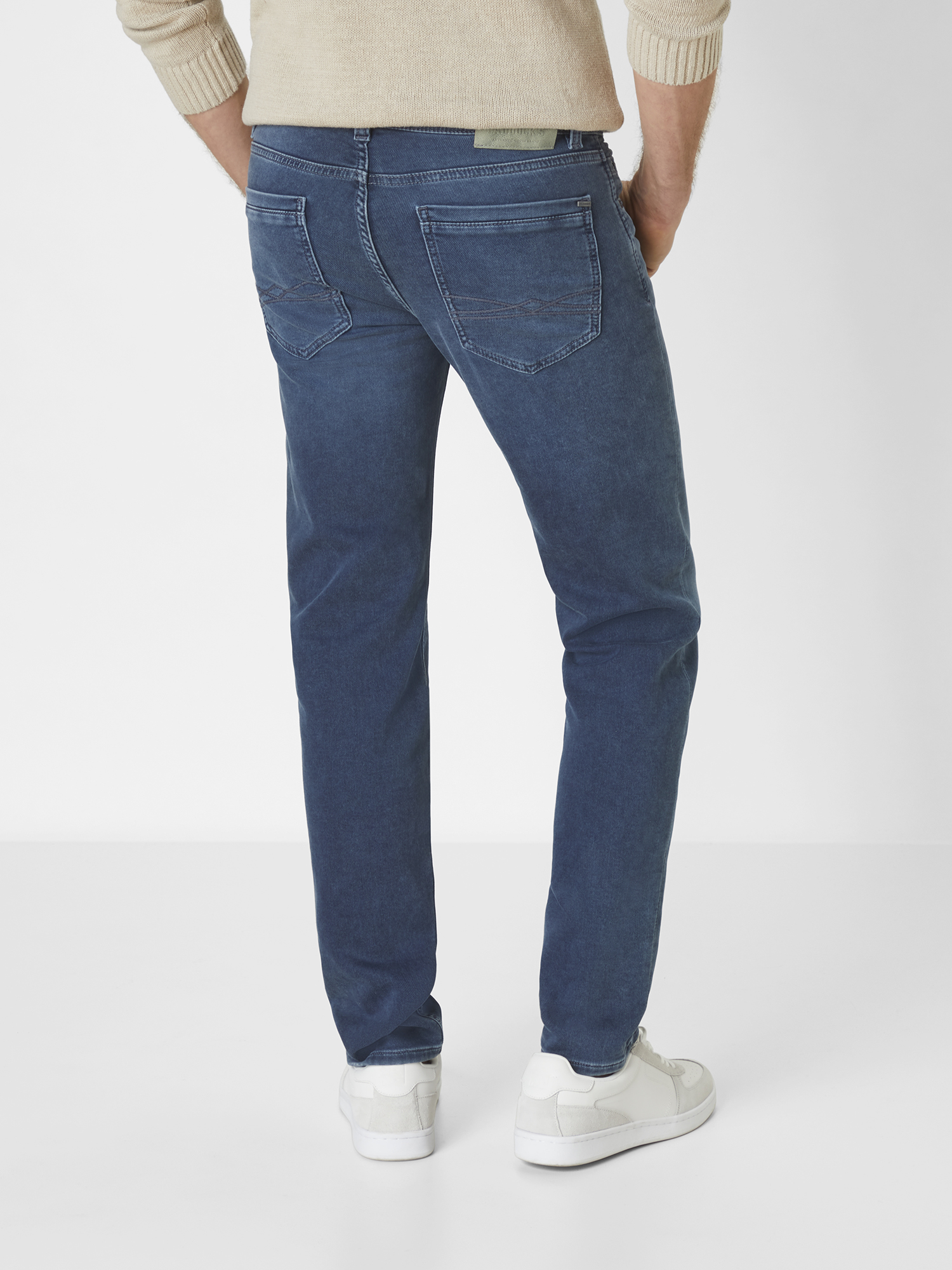 802017090000-4568_10_herren-slim-fit-jogg-denim-hose-dean-paddocks.jpg 802017090000-4568_10_herren-slim-fit-jogg-denim-hose-dean-paddocks.jpg