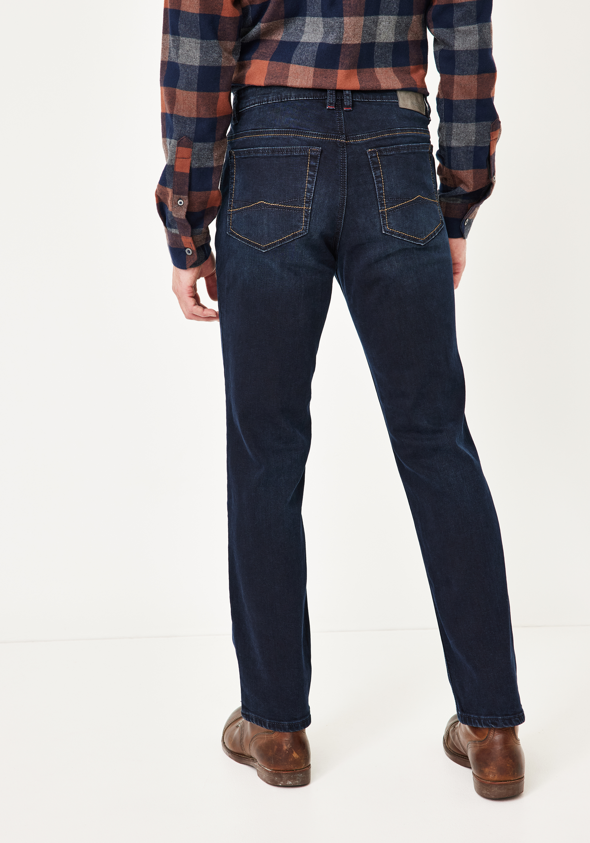 802277275000-0879_02_paddocks-pipe-stretch-saddlestitch.jpg