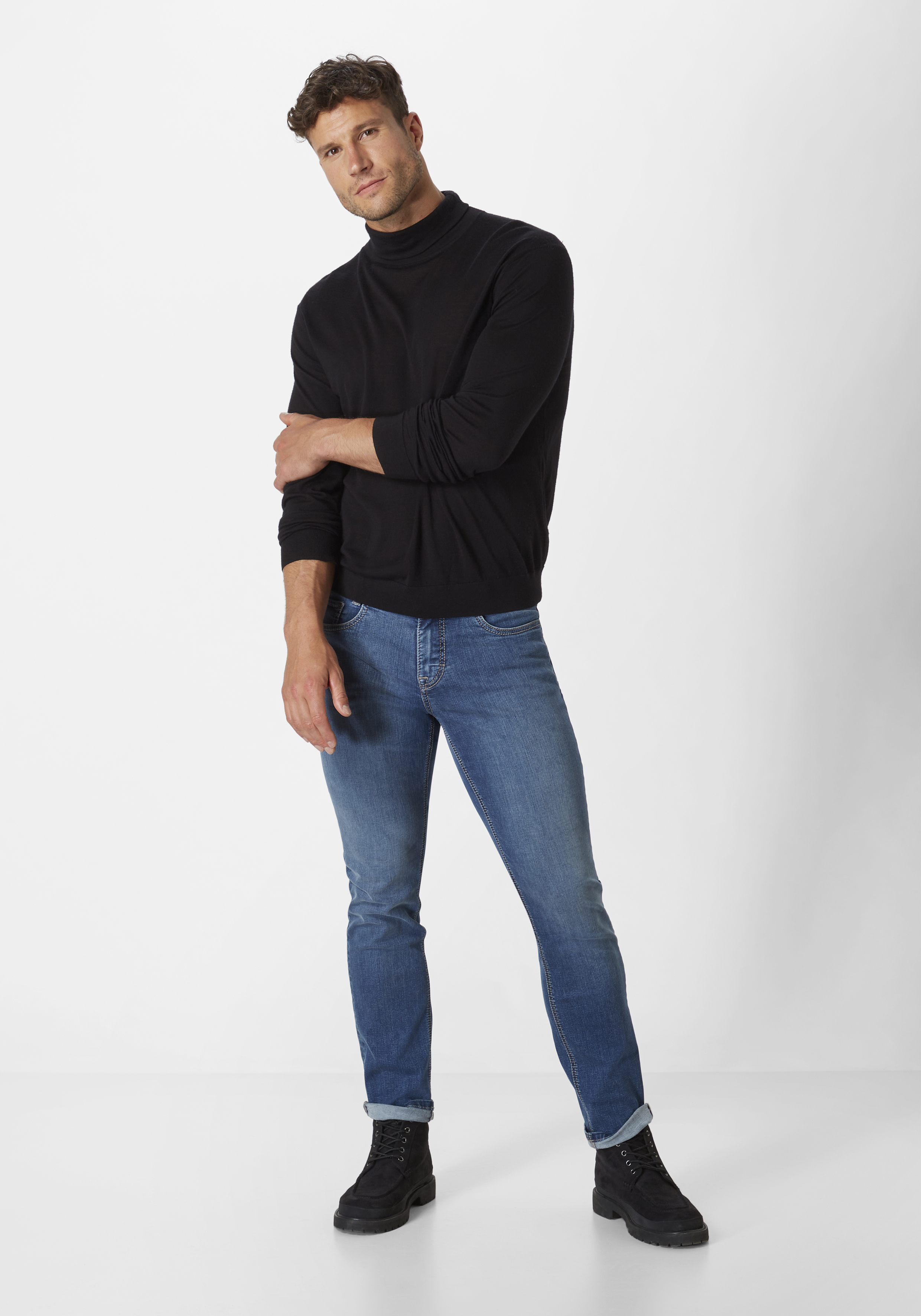 802277276000-5906_8_herren-stretch-jeans-saddle-stitch-pipe-paddocks.jpg 802277276000-5906_8_herren-stretch-jeans-saddle-stitch-pipe-paddocks.jpg