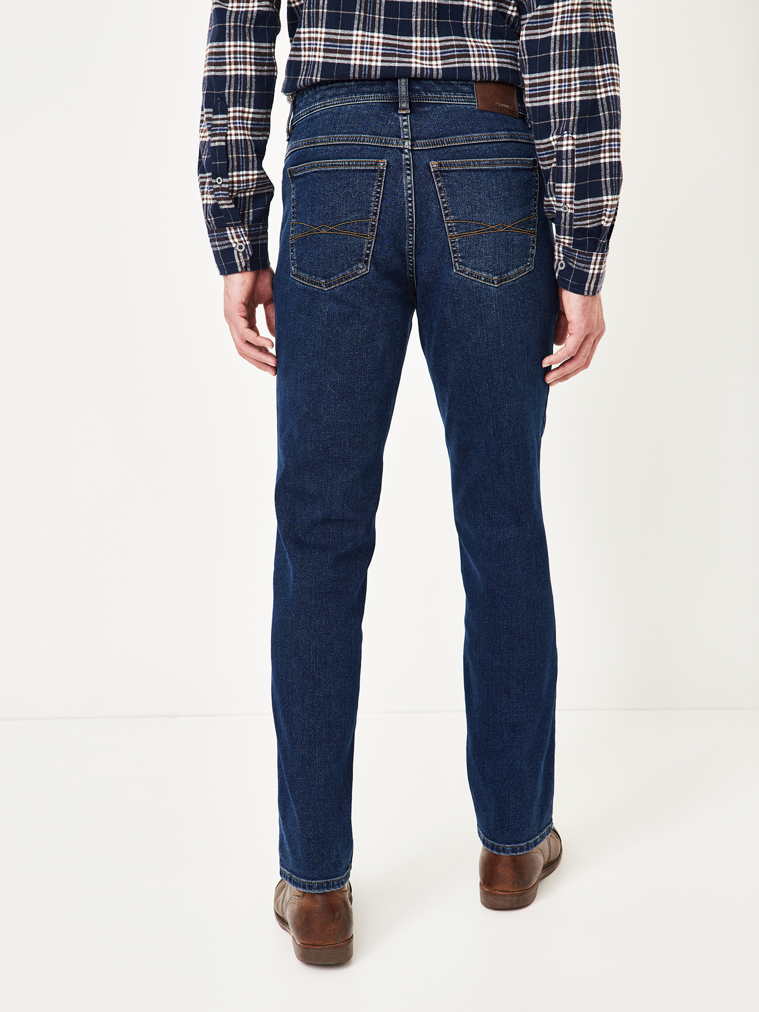 802047666000-4526_02_slim-fit-jeans-paddocks-pipe_ay.jpg