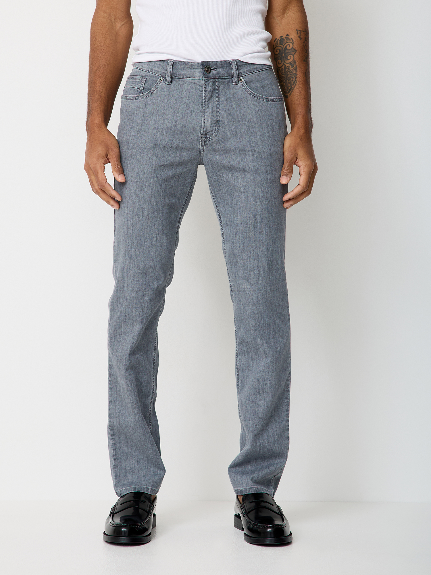 803007853000-1016_01_slim-fit-jeans-paddocks-pipe_ay.jpg