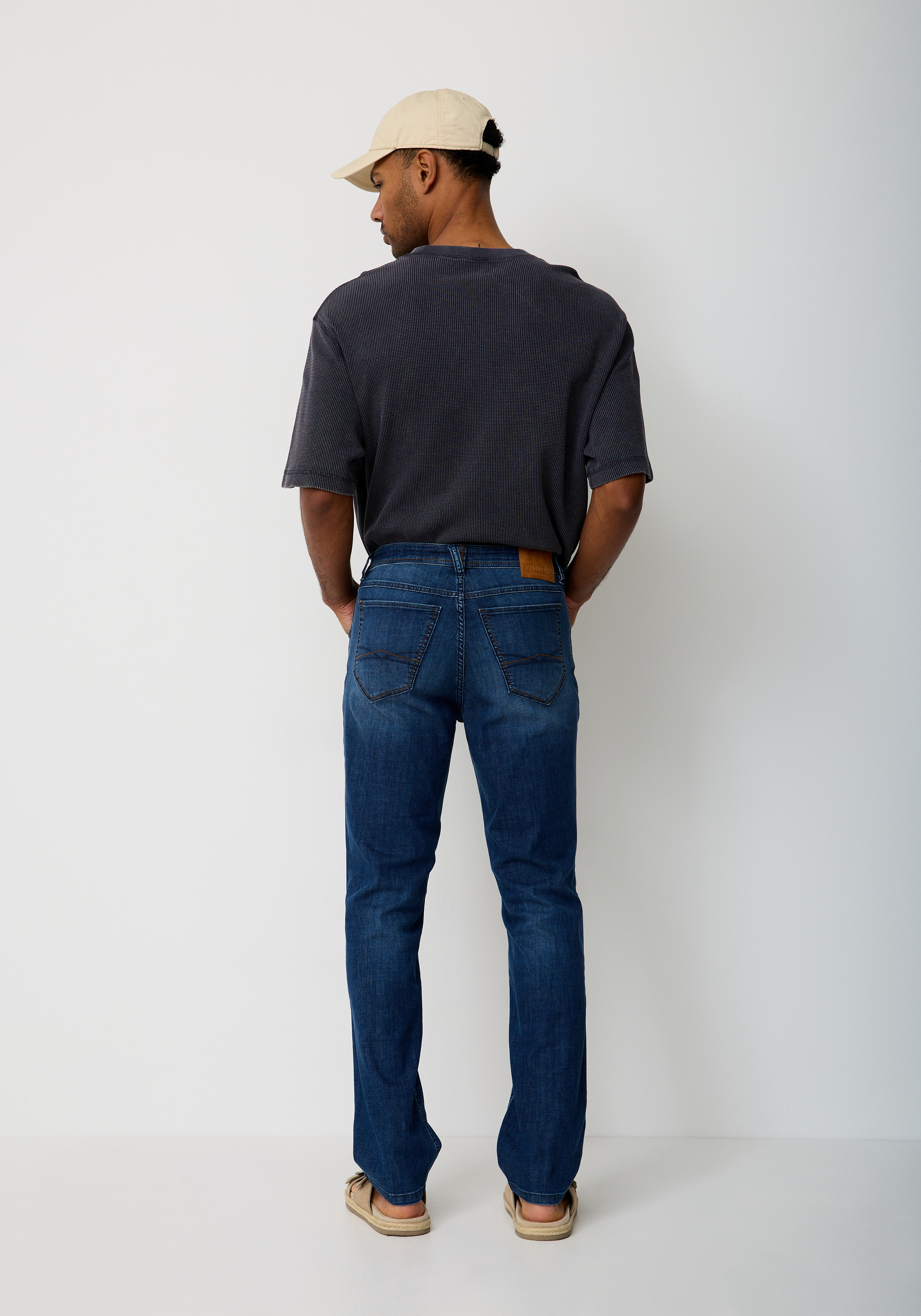 802997767000-4564_05_slim-fit-jeans-herren-paddocks-pipe.jpg