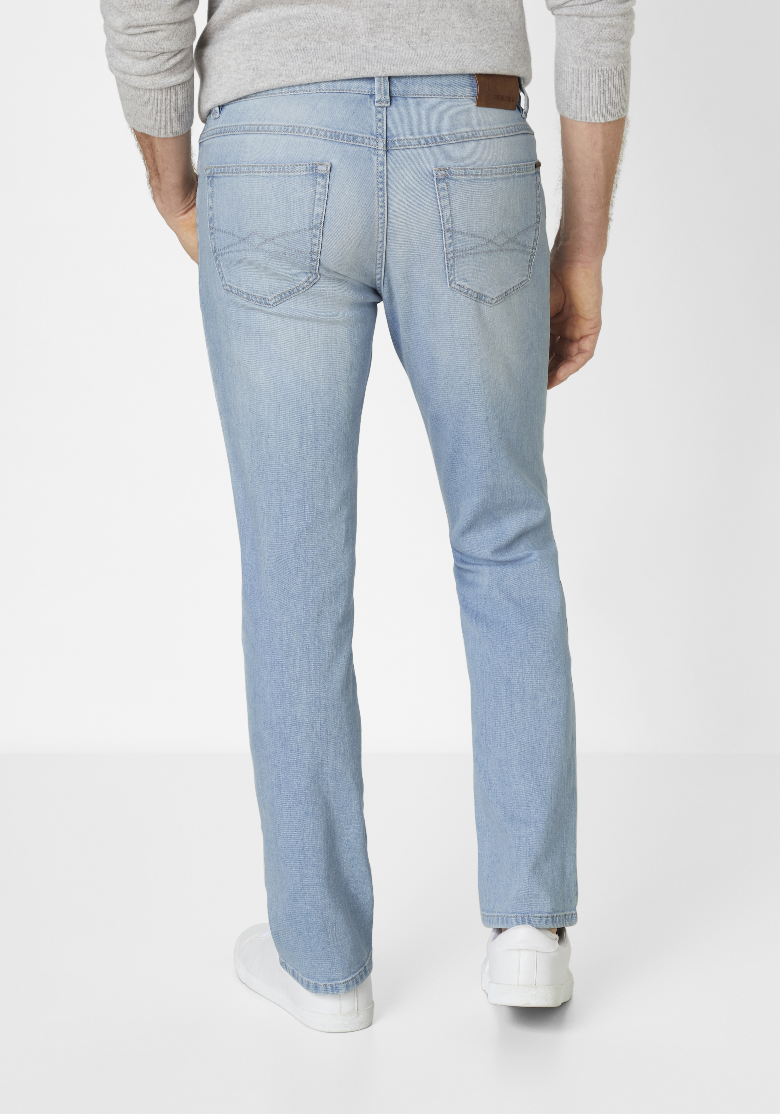 802047133000-5812_10_herren-slim-fit-jeans-pipe-50-jahre-paddocks.jpg