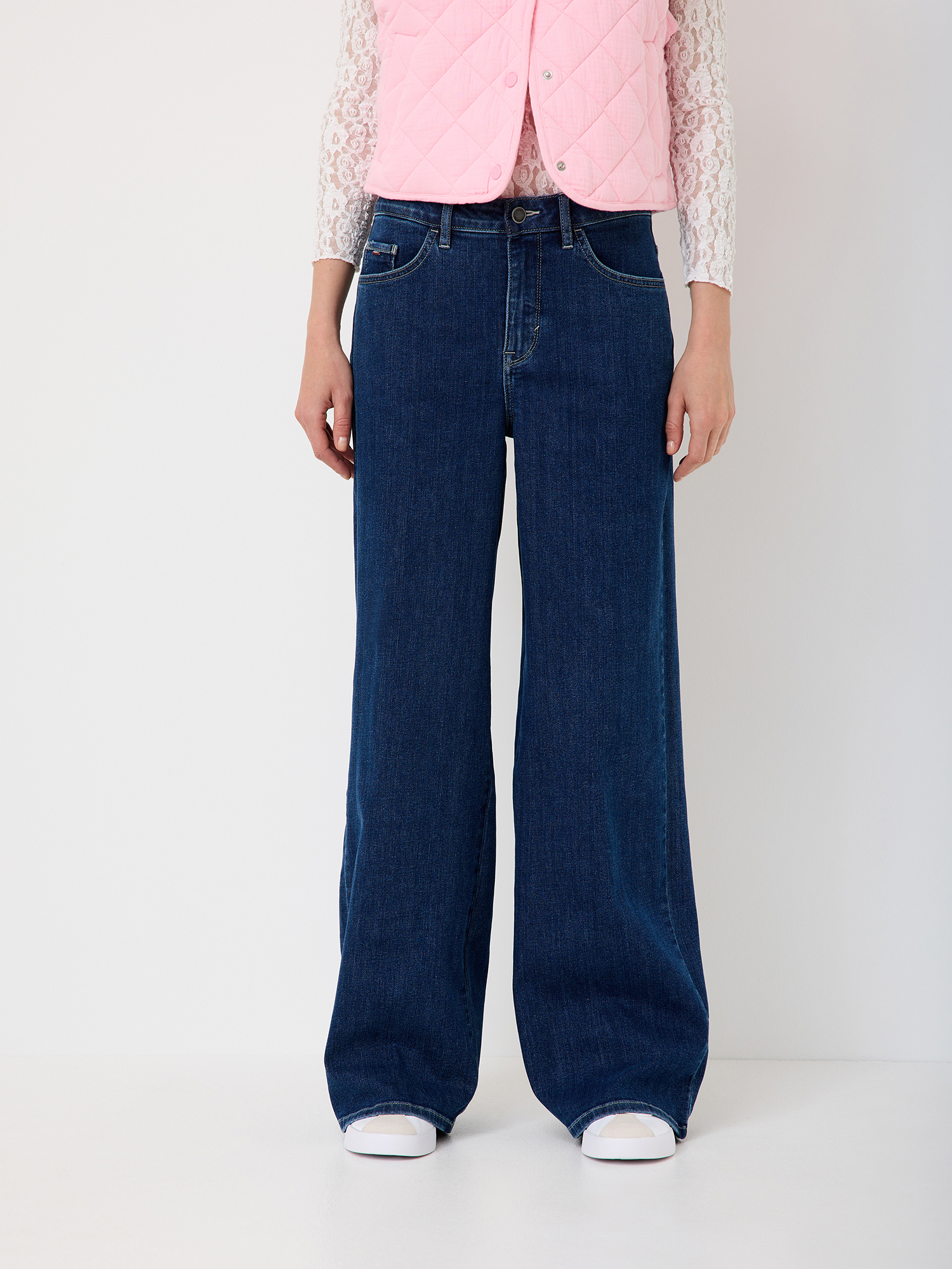 606017138000-4409_01_relaxed-fit-high-waist-stretchjeans-paddocks_ay.jpg