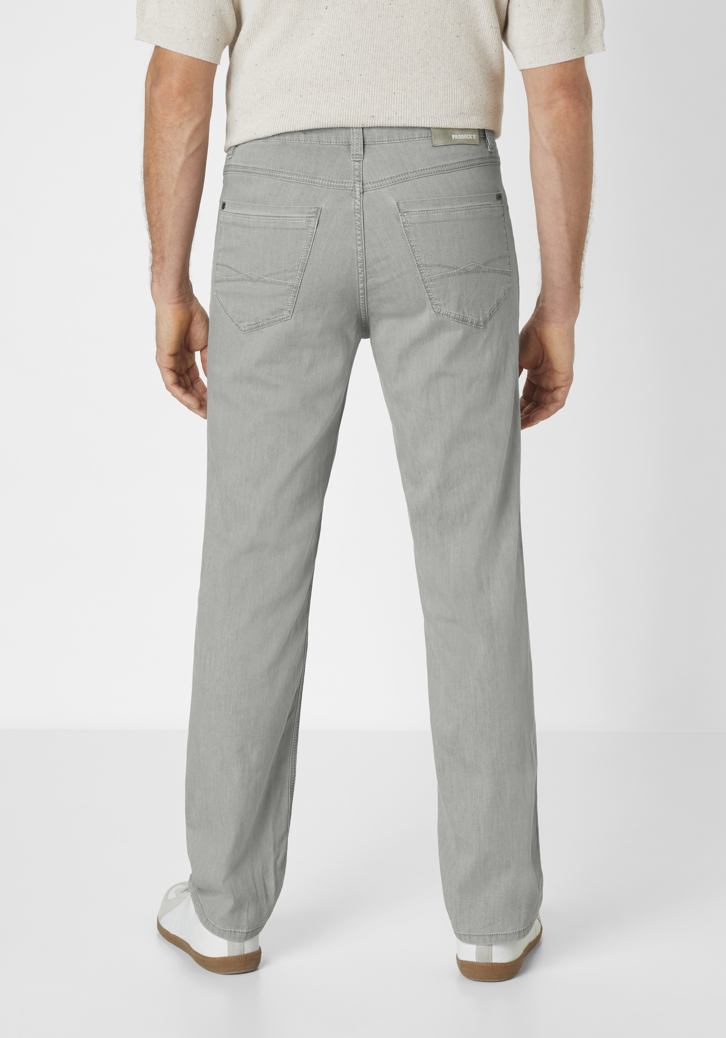 801516746000-5254_10_herren-stretchjeans-slim-fit-pipe-paddocks.jpg 801516746000-5254_10_herren-stretchjeans-slim-fit-pipe-paddocks.jpg