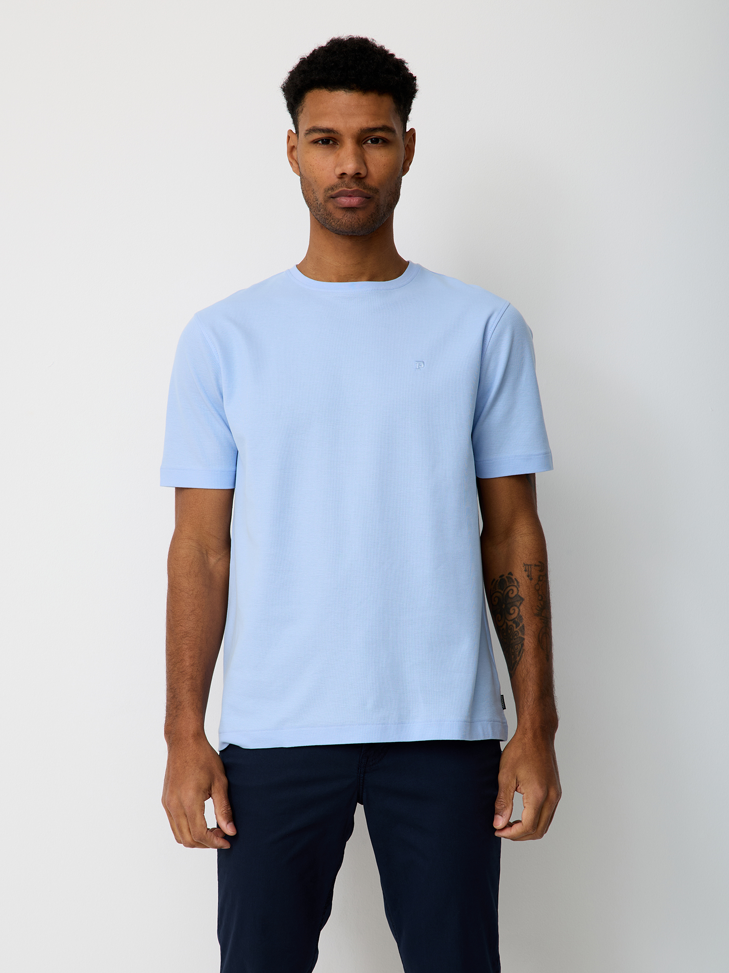 380317889000-0625_01_herren-kurzarm-rundhals-shirt-paddocks_ay.jpg
