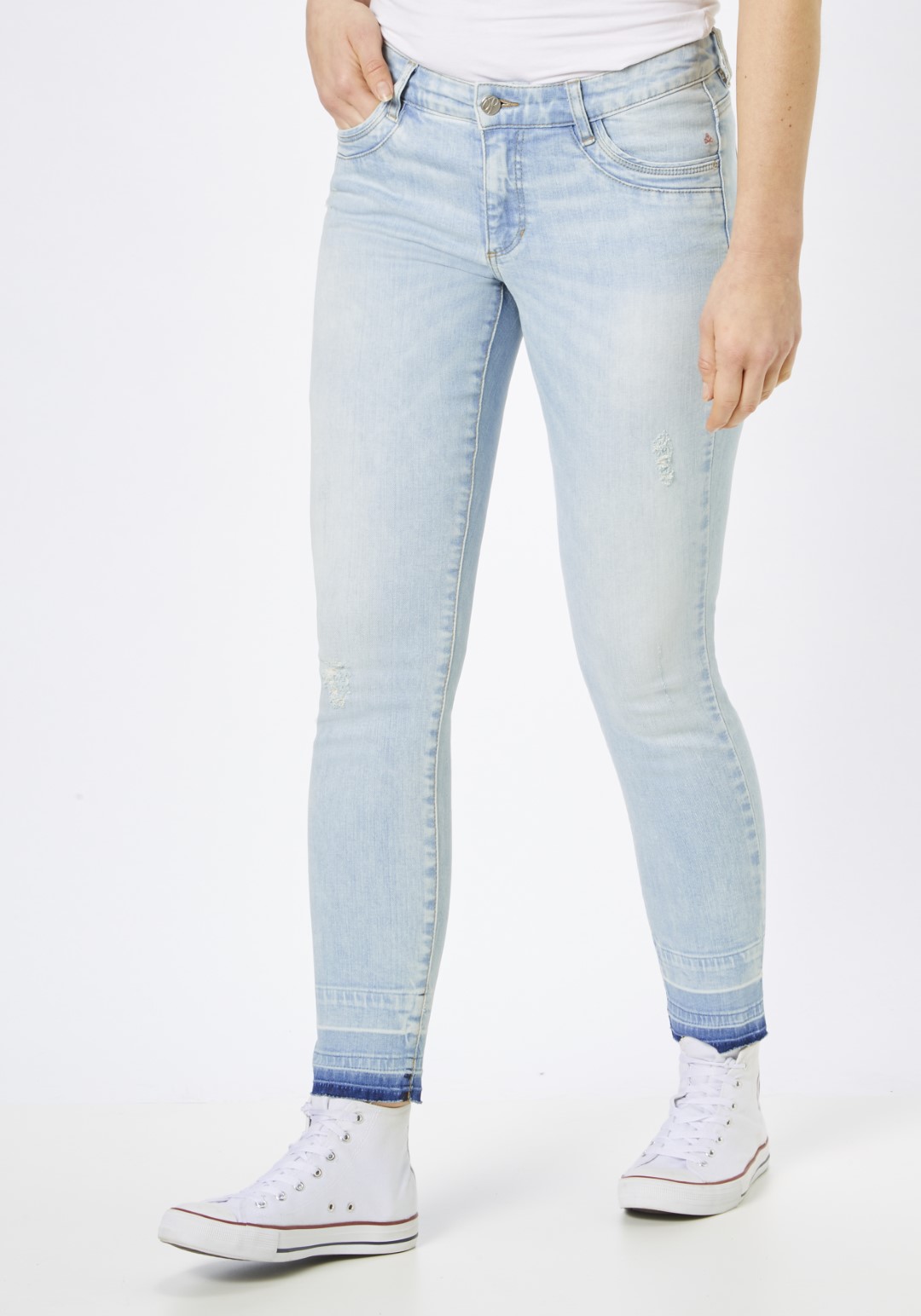 604516168021-5827_9-paddocks-damen-jeans-blau.jpg