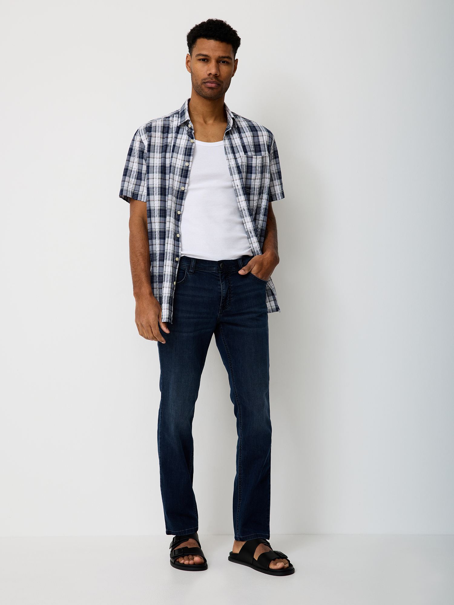 802997869000-0880_03_herren-jeans-paddocks-pipe_ay.jpg