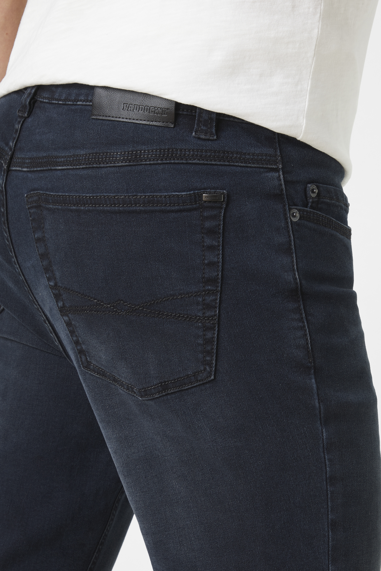 802046110000-5744_5_herren-jeans-50-jahre-paddocks-pipe.jpg 802046110000-5744_5_herren-jeans-50-jahre-paddocks-pipe.jpg