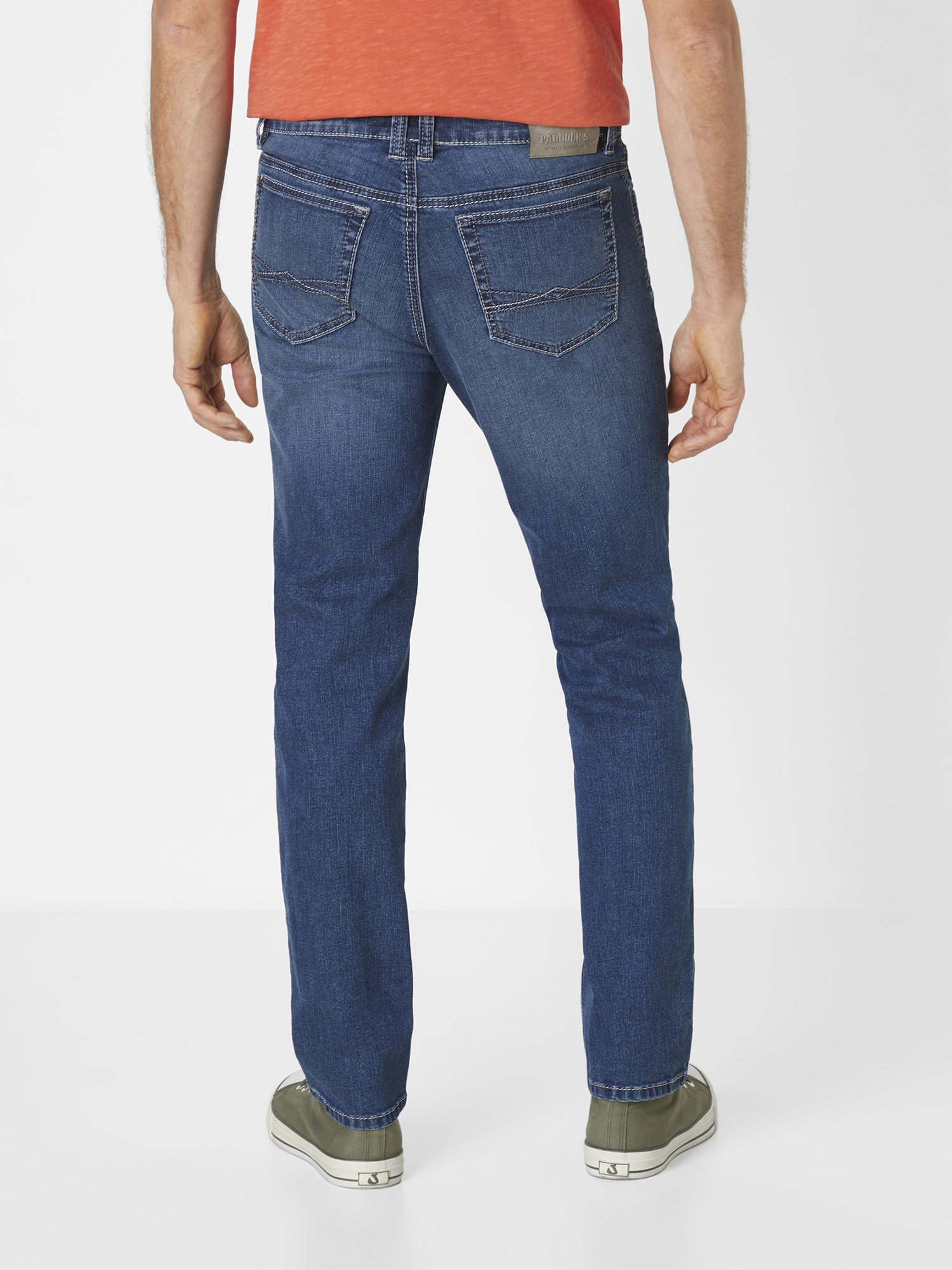 802276734000-5906_10_herren-slim-leg-jeans-saddle-stitch-pipe-paddocks.jpg 802276734000-5906_10_herren-slim-leg-jeans-saddle-stitch-pipe-paddocks.jpg