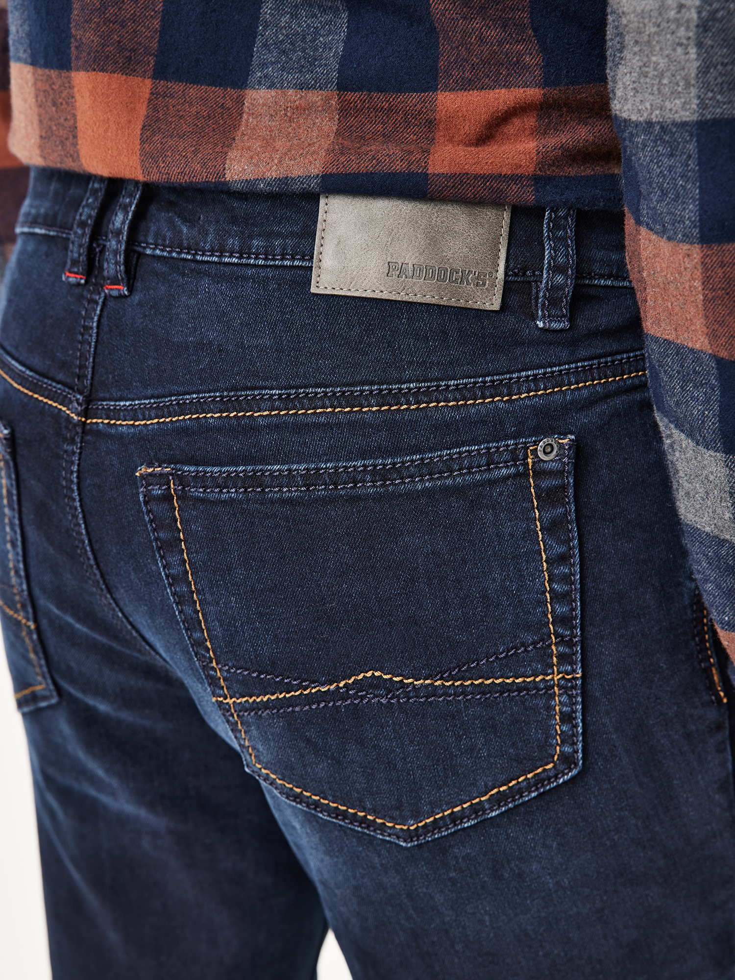 802277275000-0879_05_paddocks-pipe-stretch-saddlestitch_ay.jpg