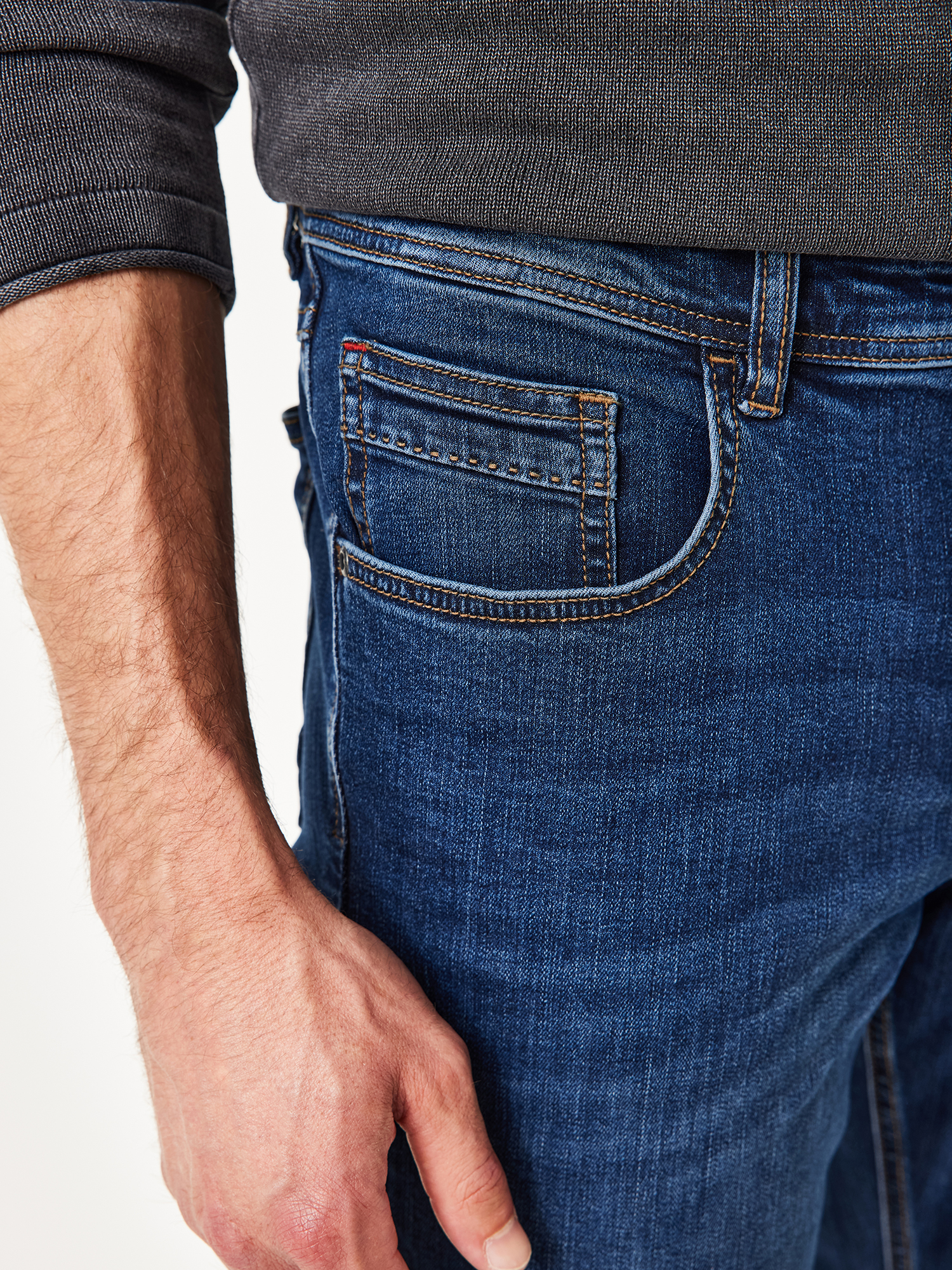 802677276000-4564_04_herren-stretch-jeans-paddocks-pipe_ay.jpg 802677276000-4564_04_herren-stretch-jeans-paddocks-pipe_ay.jpg