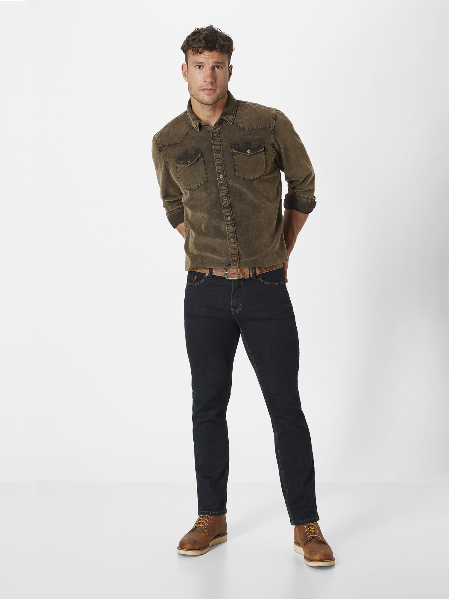 801517280000-4423_8_herren-jeans-slim-fit-stretch-pipe-paddocks.jpg