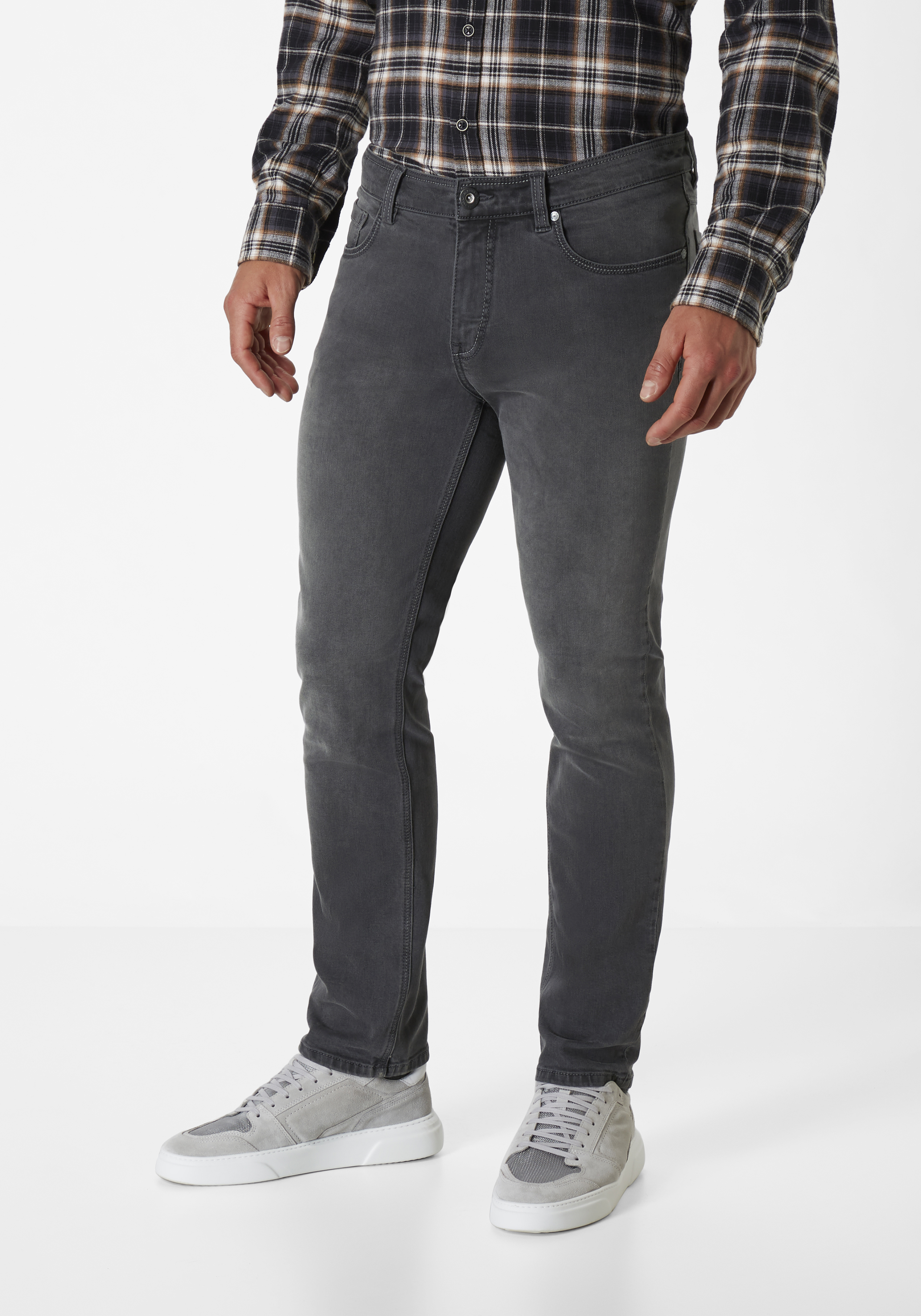 801516911000-4209_9_herren-slim-fit-jeans-grau-stretch-pipe-paddocks.jpg 801516911000-4209_9_herren-slim-fit-jeans-grau-stretch-pipe-paddocks.jpg