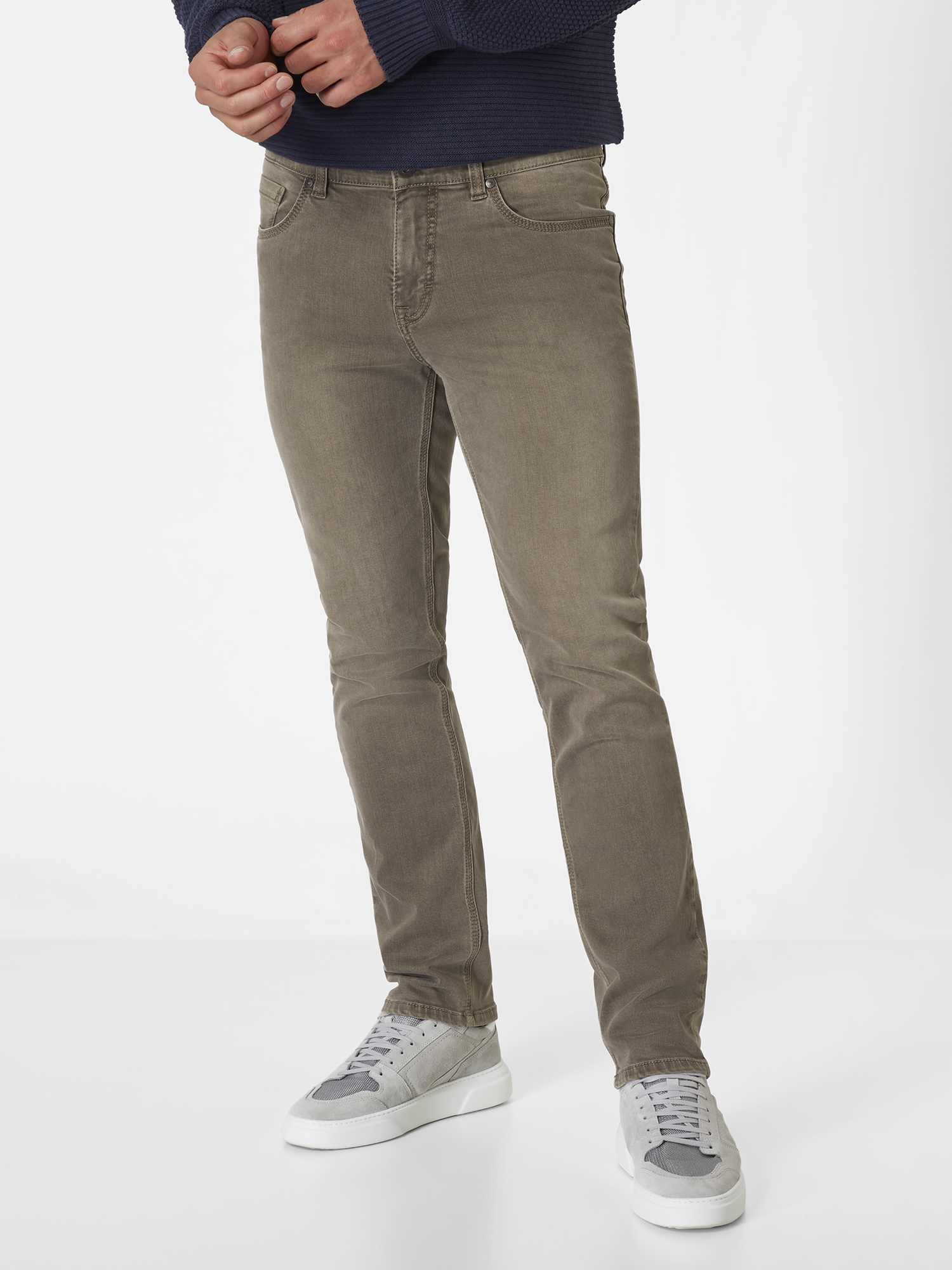 801516914000-4262_9_herren-slim-fit-jeans-overdyed-pipe-paddocks.jpg 801516914000-4262_9_herren-slim-fit-jeans-overdyed-pipe-paddocks.jpg