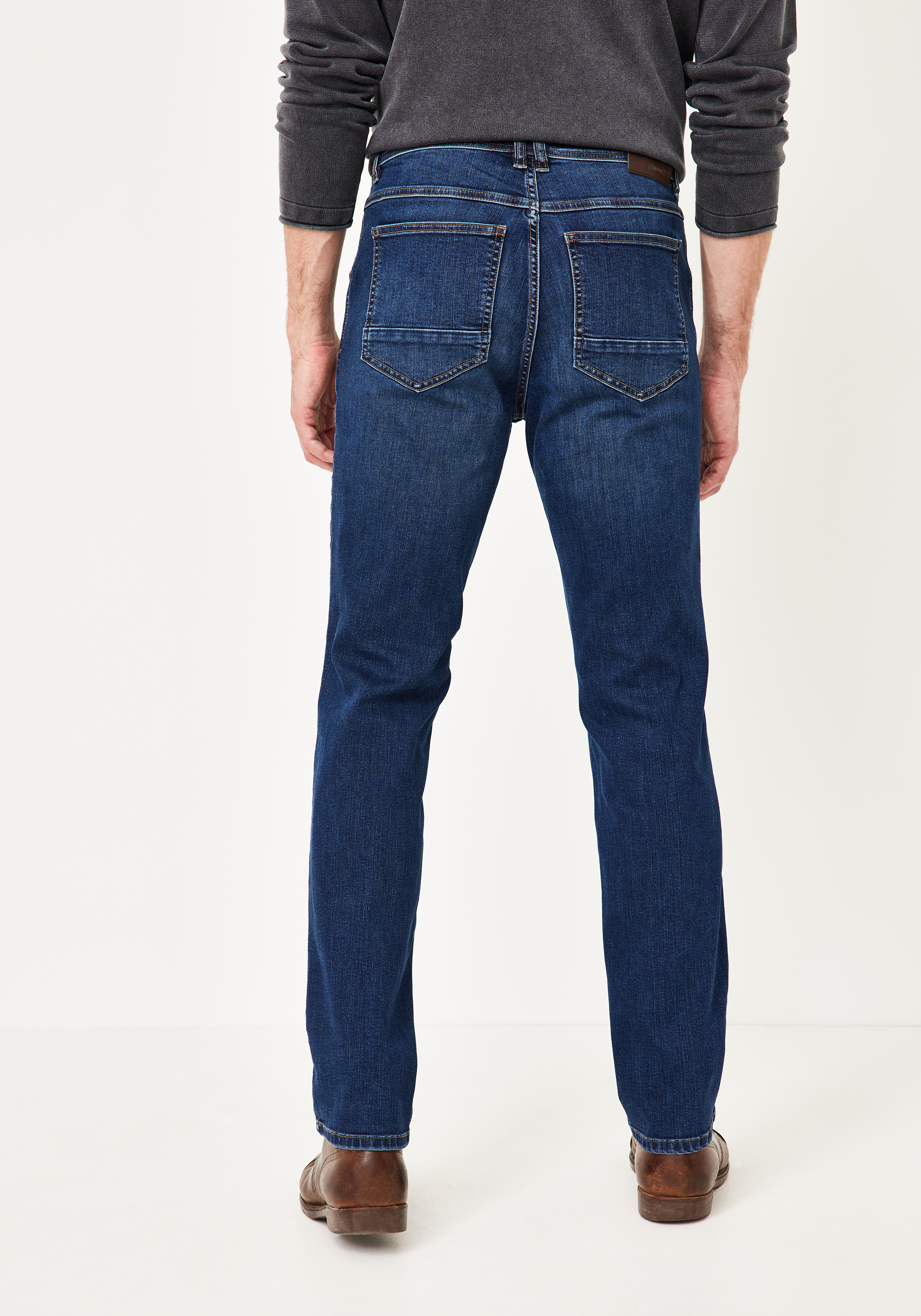 802677276000-4564_02_herren-stretch-jeans-paddocks-pipe.jpg 802677276000-4564_02_herren-stretch-jeans-paddocks-pipe.jpg