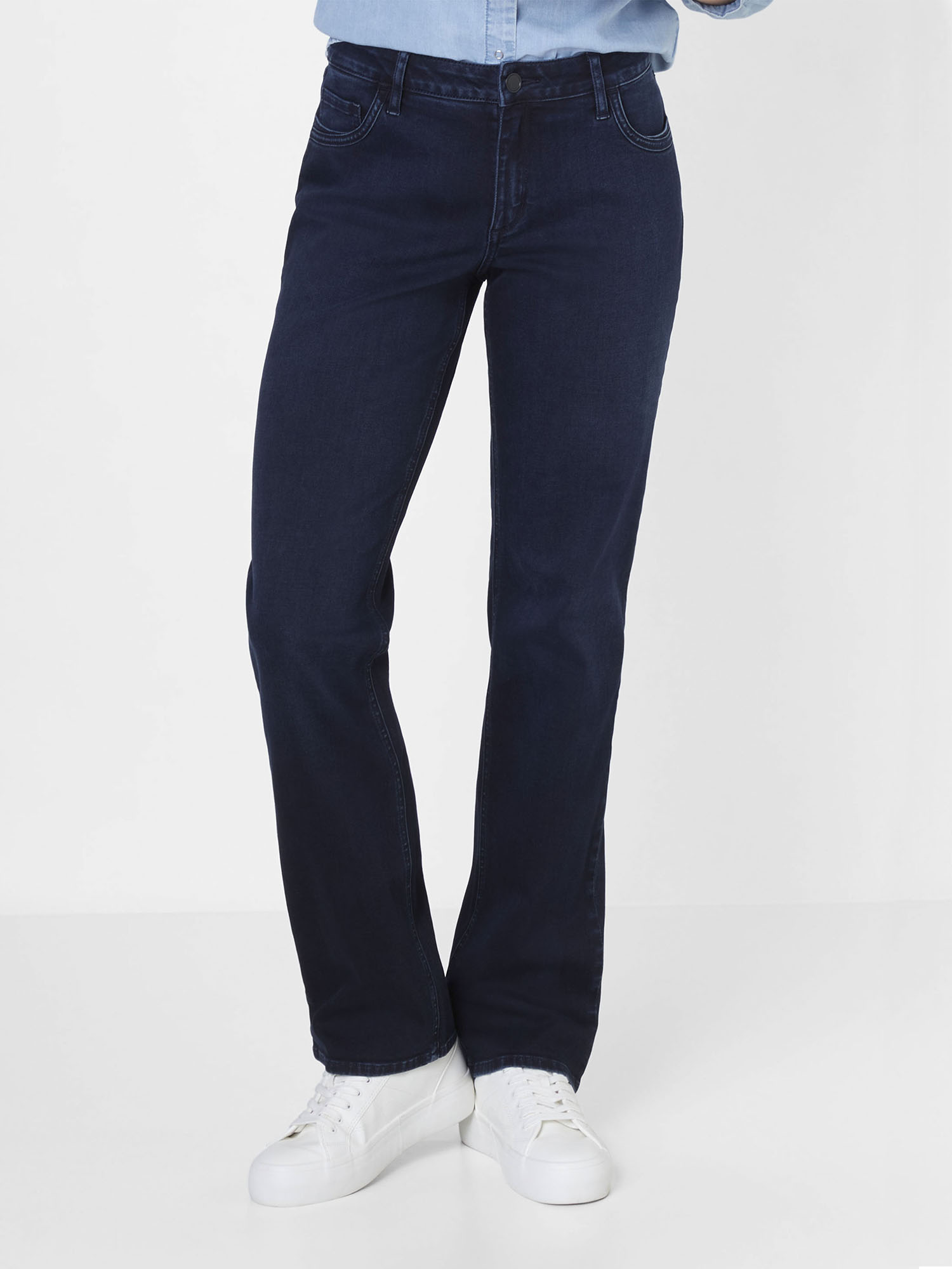 605414060000-5700_damen-straight-fit-stretch-jeans-lara-paddocks_9.jpg 605414060000-5700_damen-straight-fit-stretch-jeans-lara-paddocks_9.jpg