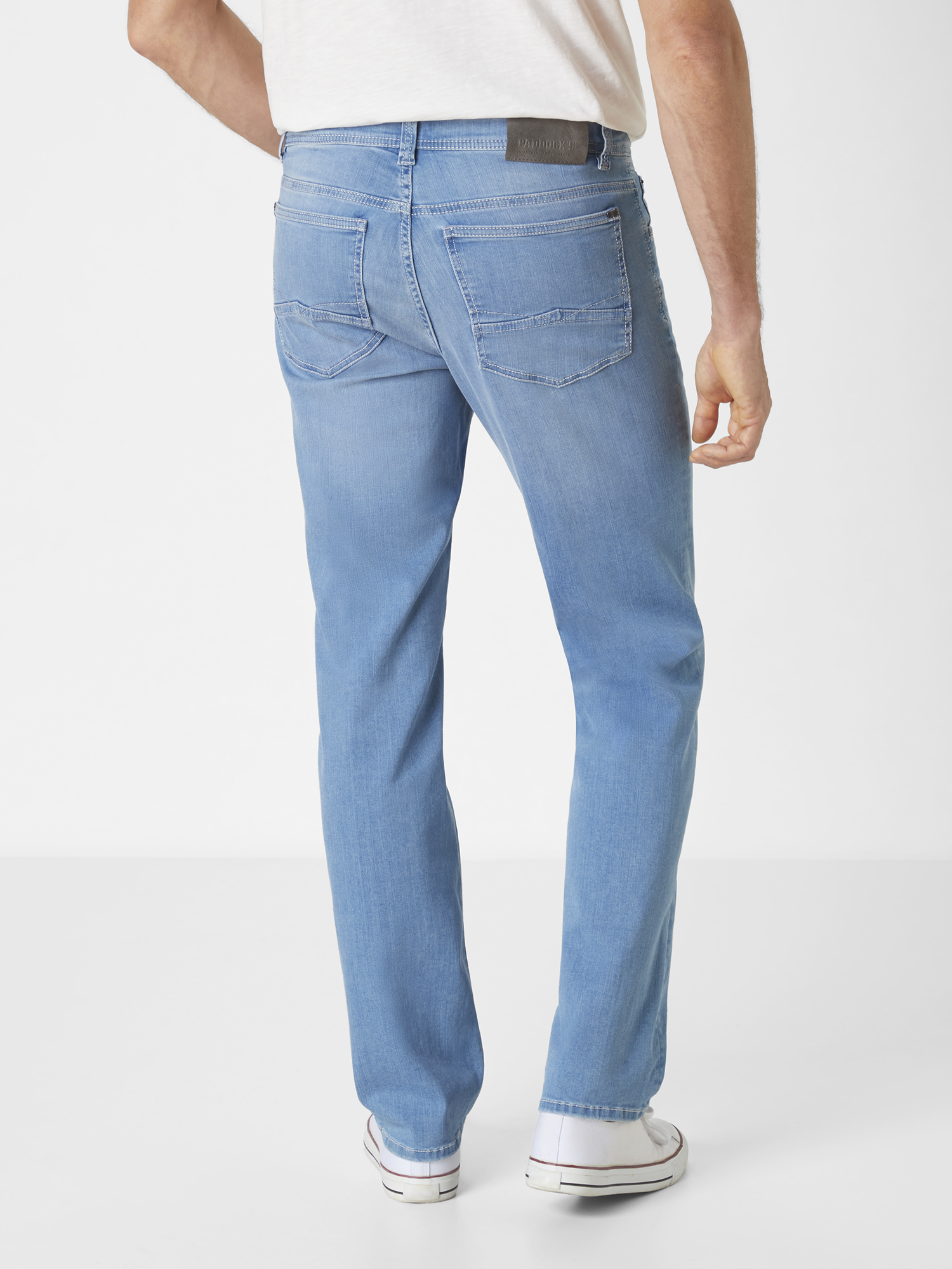 802217073000-5855_10_slim-fit-herren-jeans-mit-stretch-pipe-paddocks.jpg