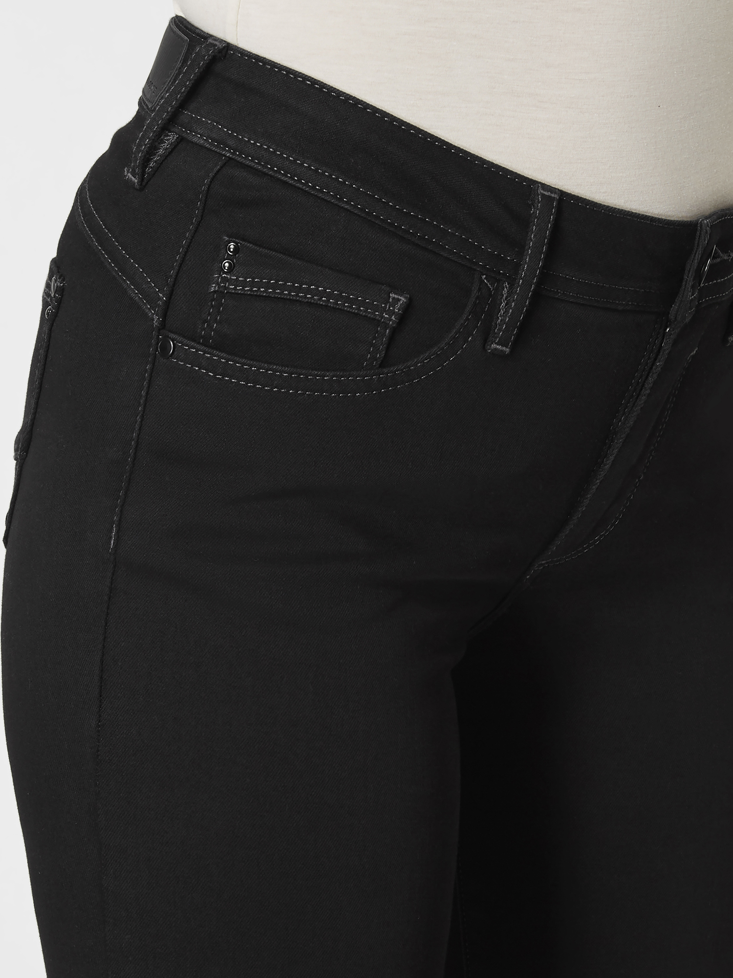 605393503000-6001_3_damen-slim-fit-jeans-lia-paddocks.jpg