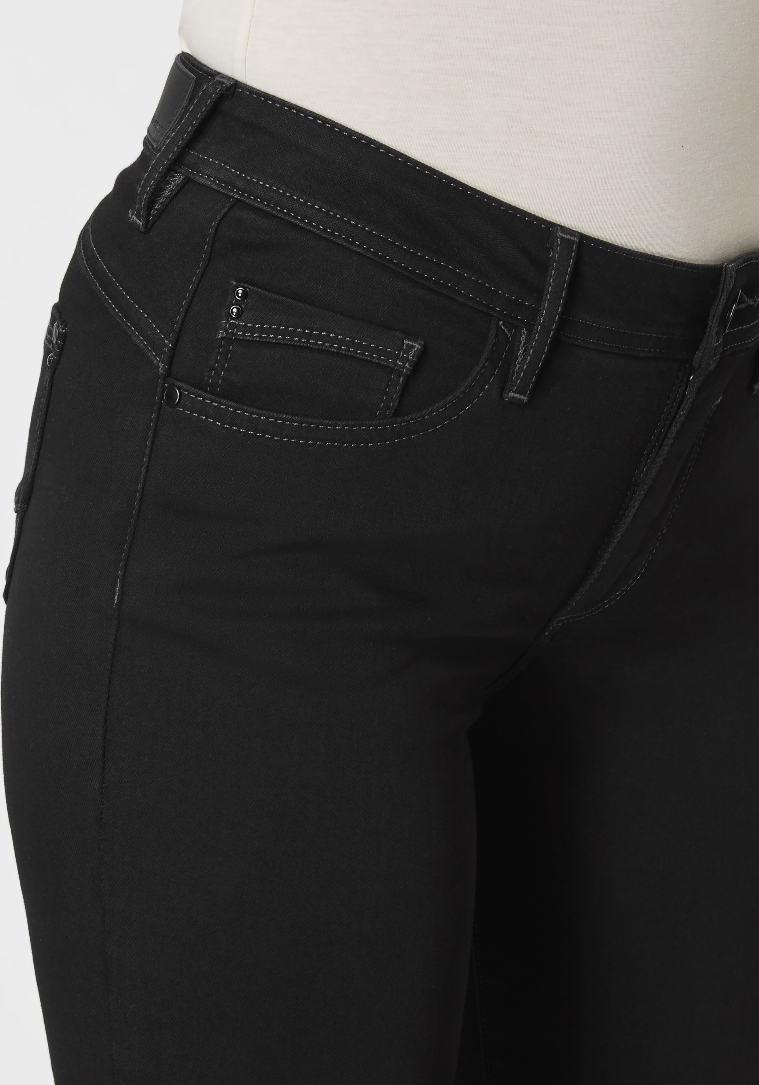 605393503000-6001_3_damen-slim-fit-jeans-lia-paddocks.jpg