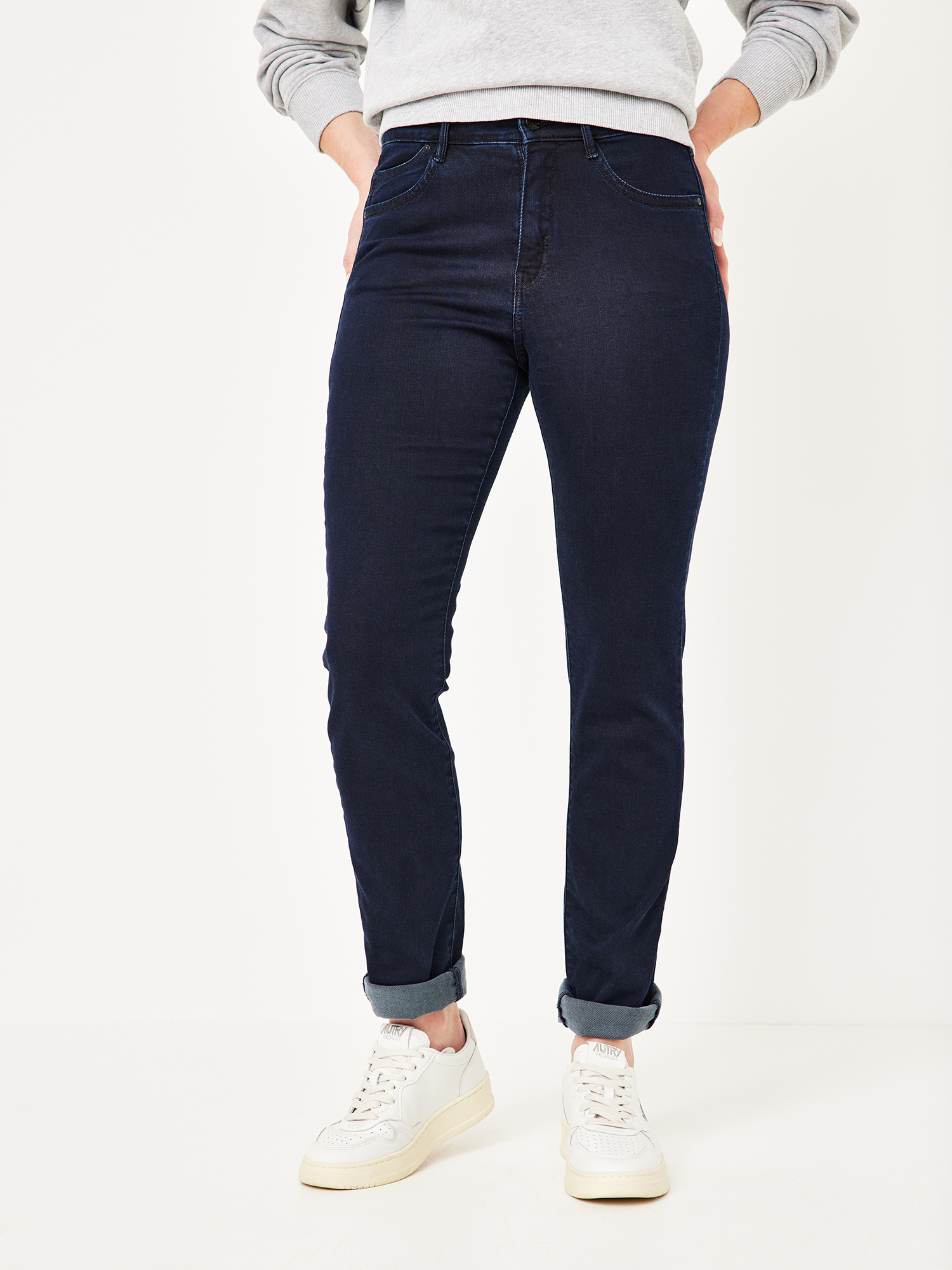 602723285000-4701_01_damen-slim-fit-jeans-pat-paddocks_ay.jpg