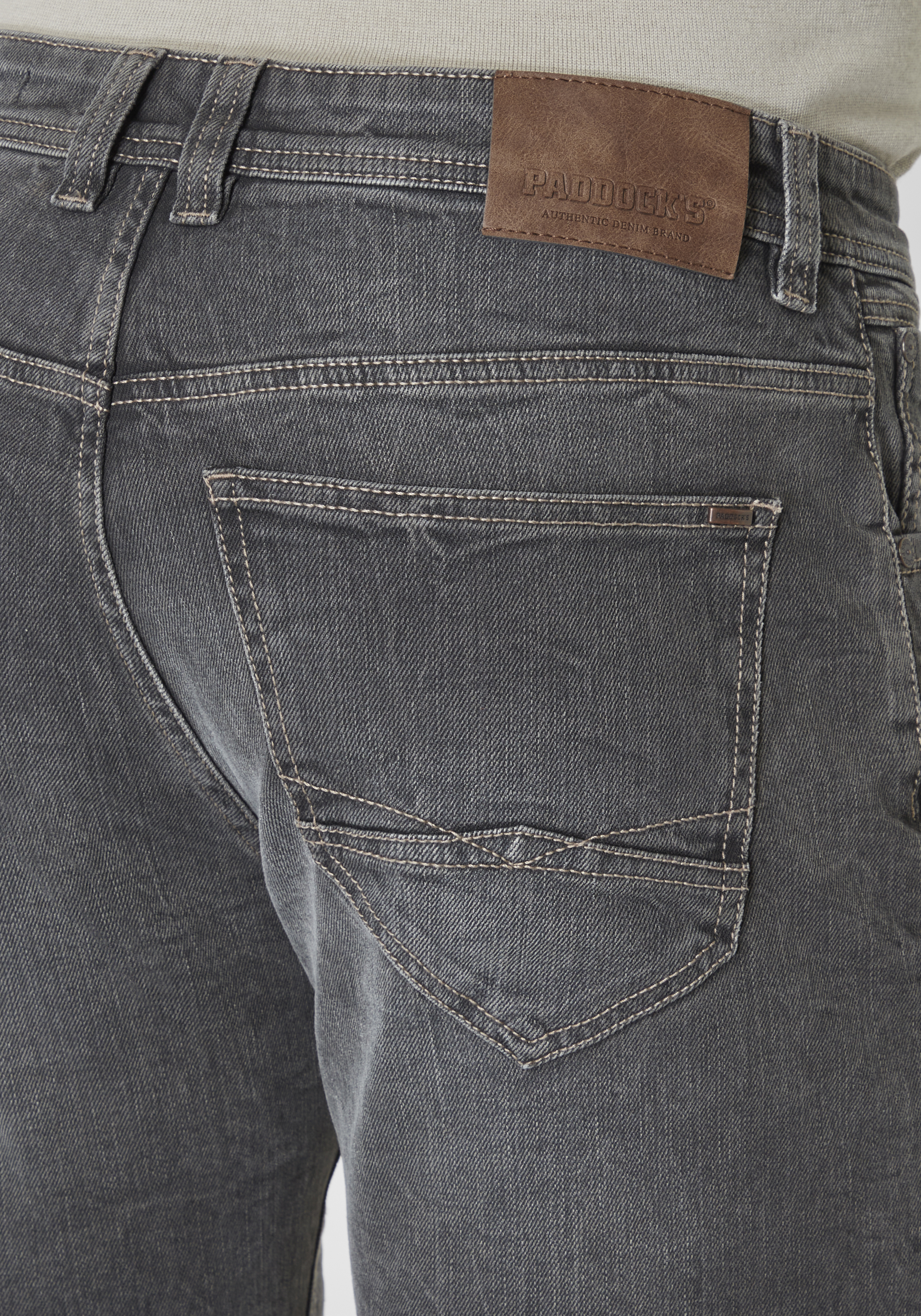 802427278000-4208_4_herren-jeans-regular-straight-fit-ben-paddocks.jpg