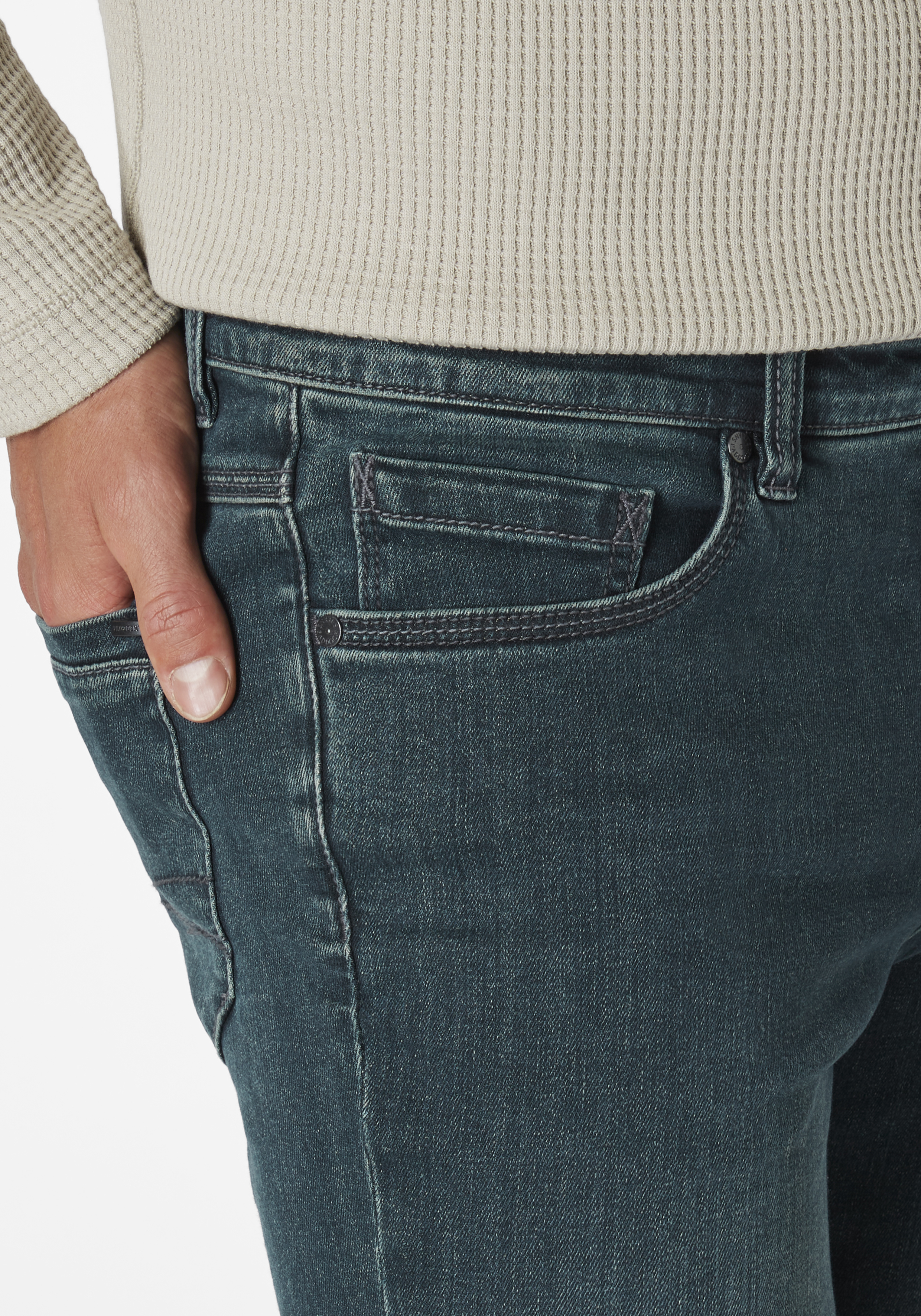 801517281000-0862_3_herren-stretch-jeans-slim-fit-overdyed-pipe-paddocks.jpg 801517281000-0862_3_herren-stretch-jeans-slim-fit-overdyed-pipe-paddocks.jpg