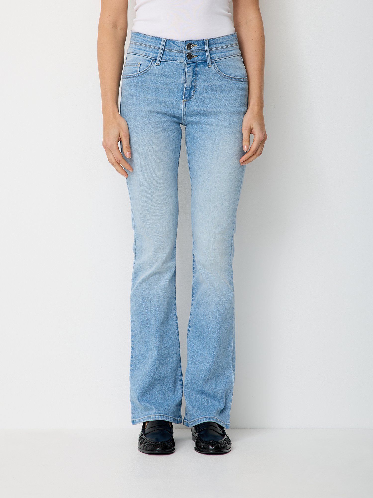 605767849000-5829_01_high-waist-bootcut-jeans-damen-paddocks_ay.jpg