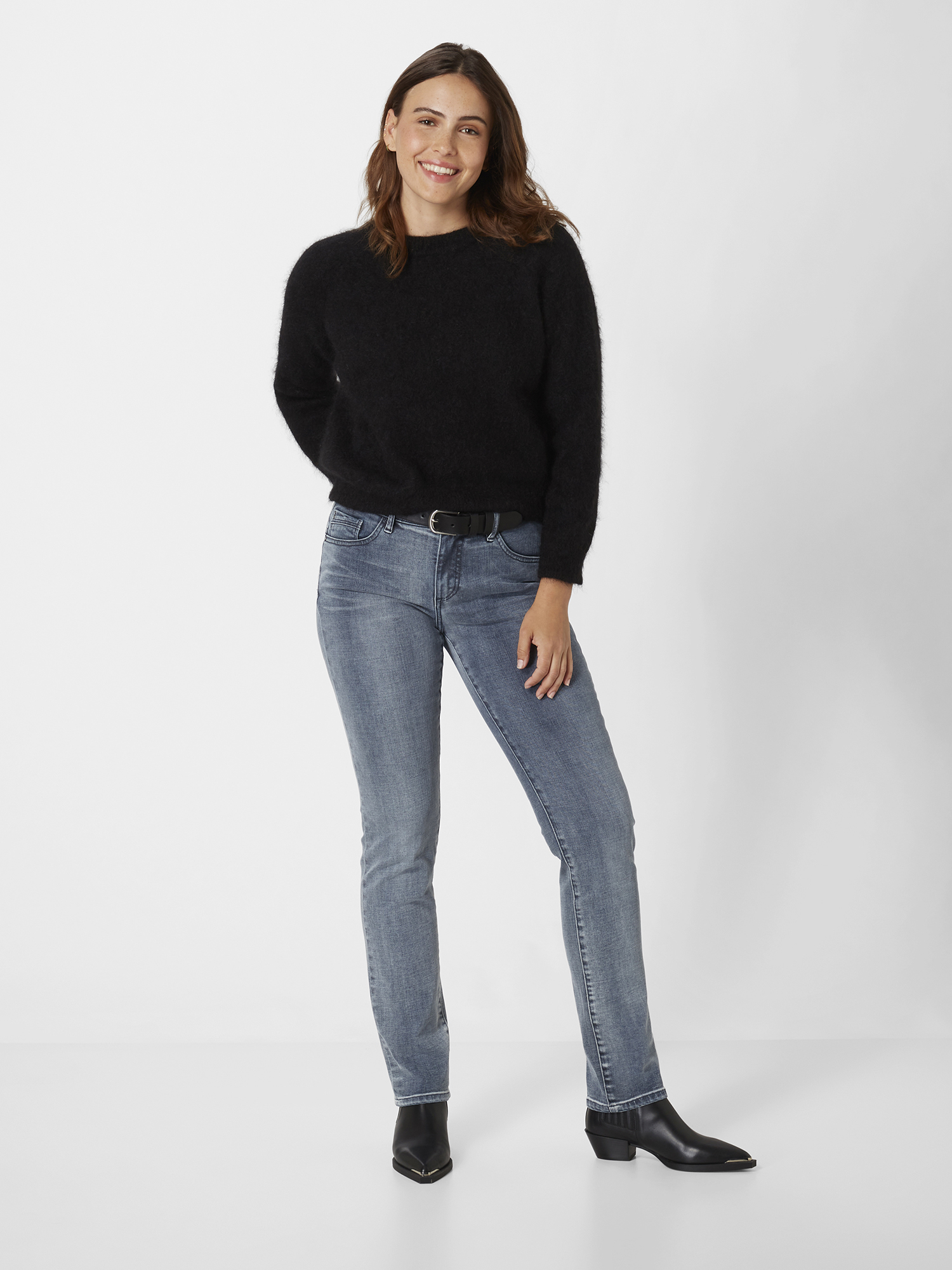 605397122000-4569_8_slim-fit-jeans-damen-lia-paddocks.jpg