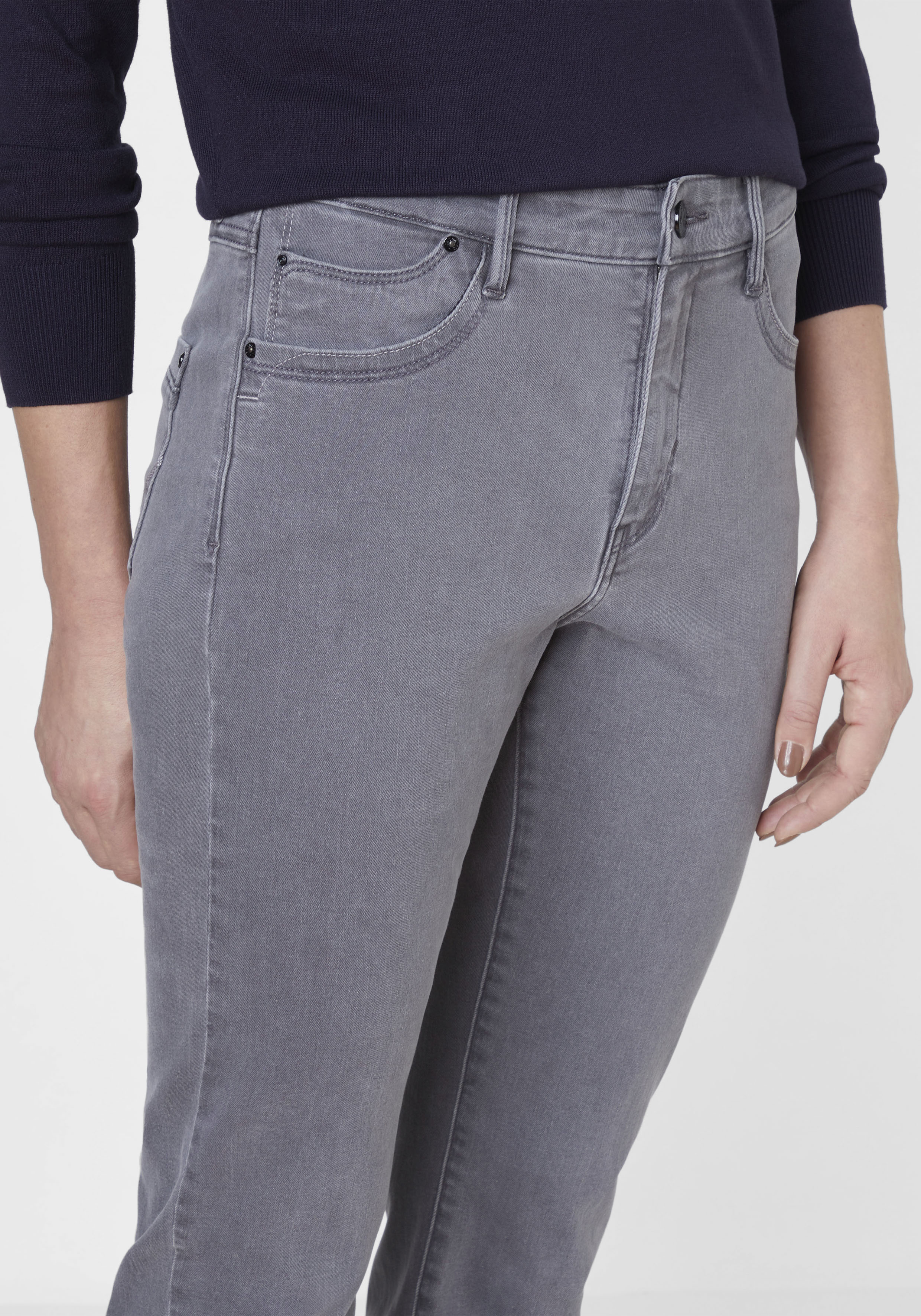 602726516000-1029_damen-slim-fit-jeans-stretchjeans-pat-paddocks_3.jpg 602726516000-1029_damen-slim-fit-jeans-stretchjeans-pat-paddocks_3.jpg