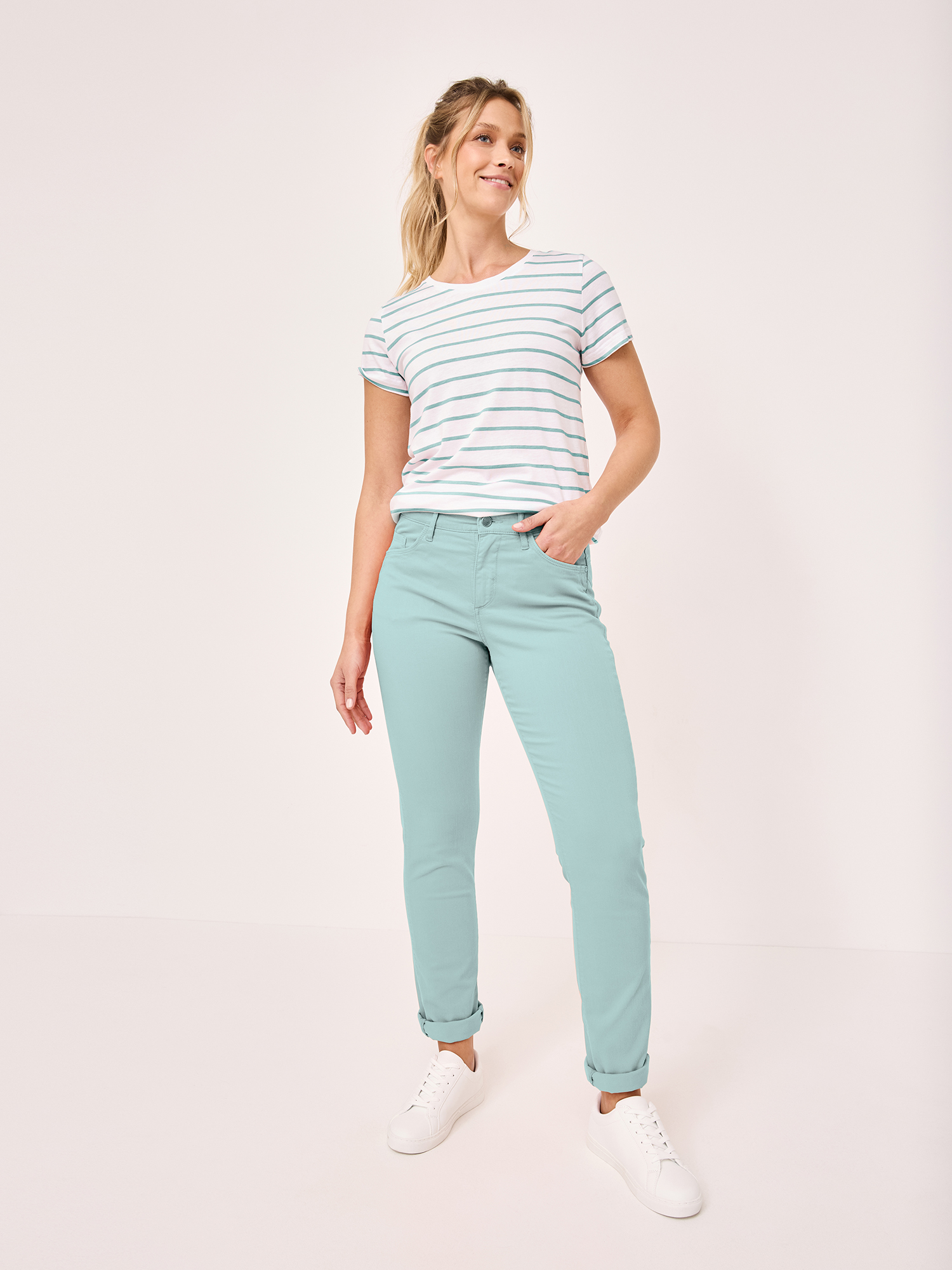 605327464000-1806_3_paddocks-damen-stoffhose-stretch-pat.jpg 605327464000-1806_3_paddocks-damen-stoffhose-stretch-pat.jpg