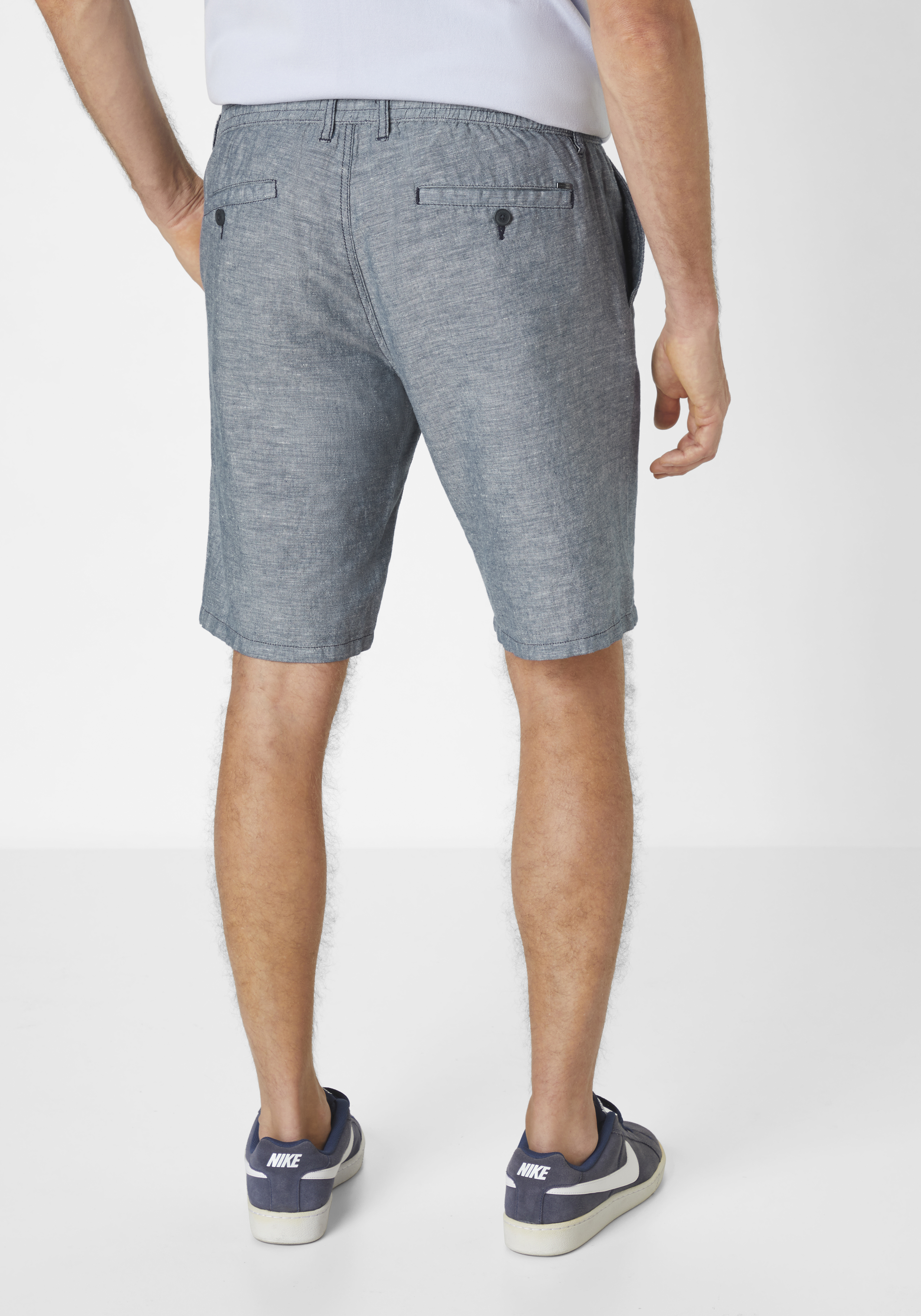 801627101000-0800_10_herren-bermudas-relaxed-fit-cotton-leinen-shorts-york-paddocks.jpg