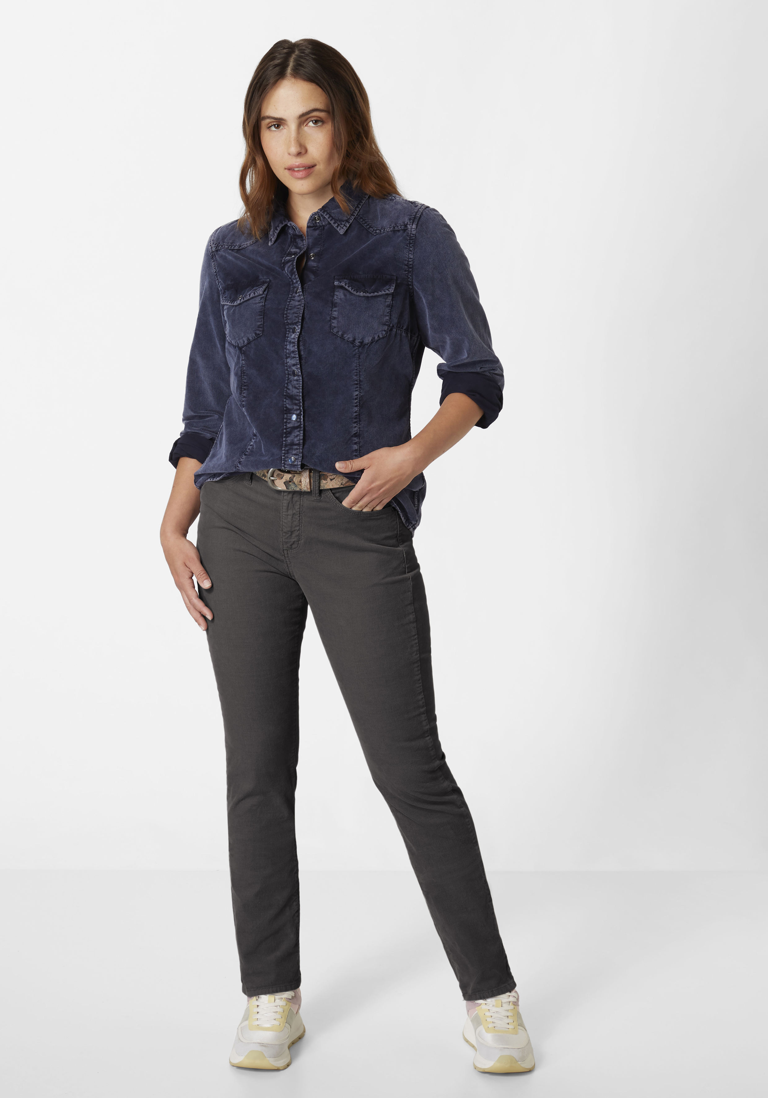 605174992000-1100_8_cordhose-stretch-damen-pat-paddocks.jpg 605174992000-1100_8_cordhose-stretch-damen-pat-paddocks.jpg