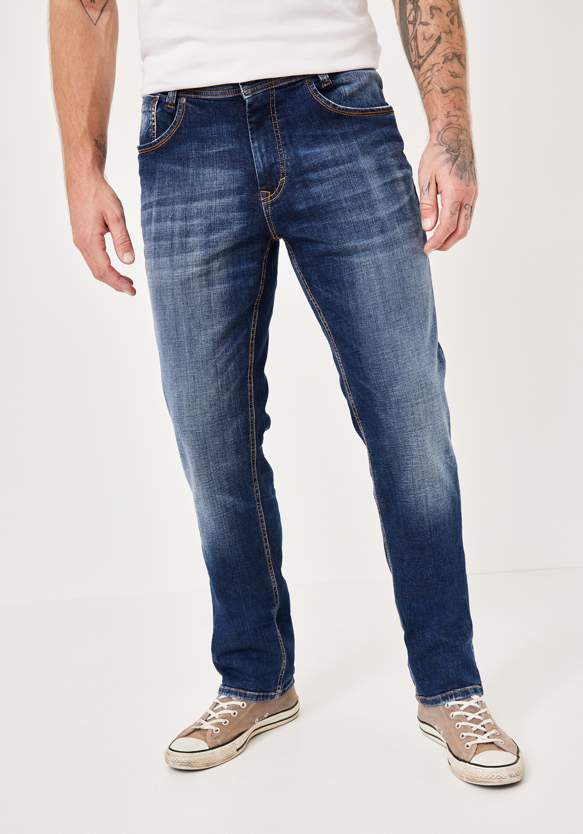 802496634000-0834_1_regular-straight-herren-jeans-ben-paddocks.jpg 802496634000-0834_1_regular-straight-herren-jeans-ben-paddocks.jpg