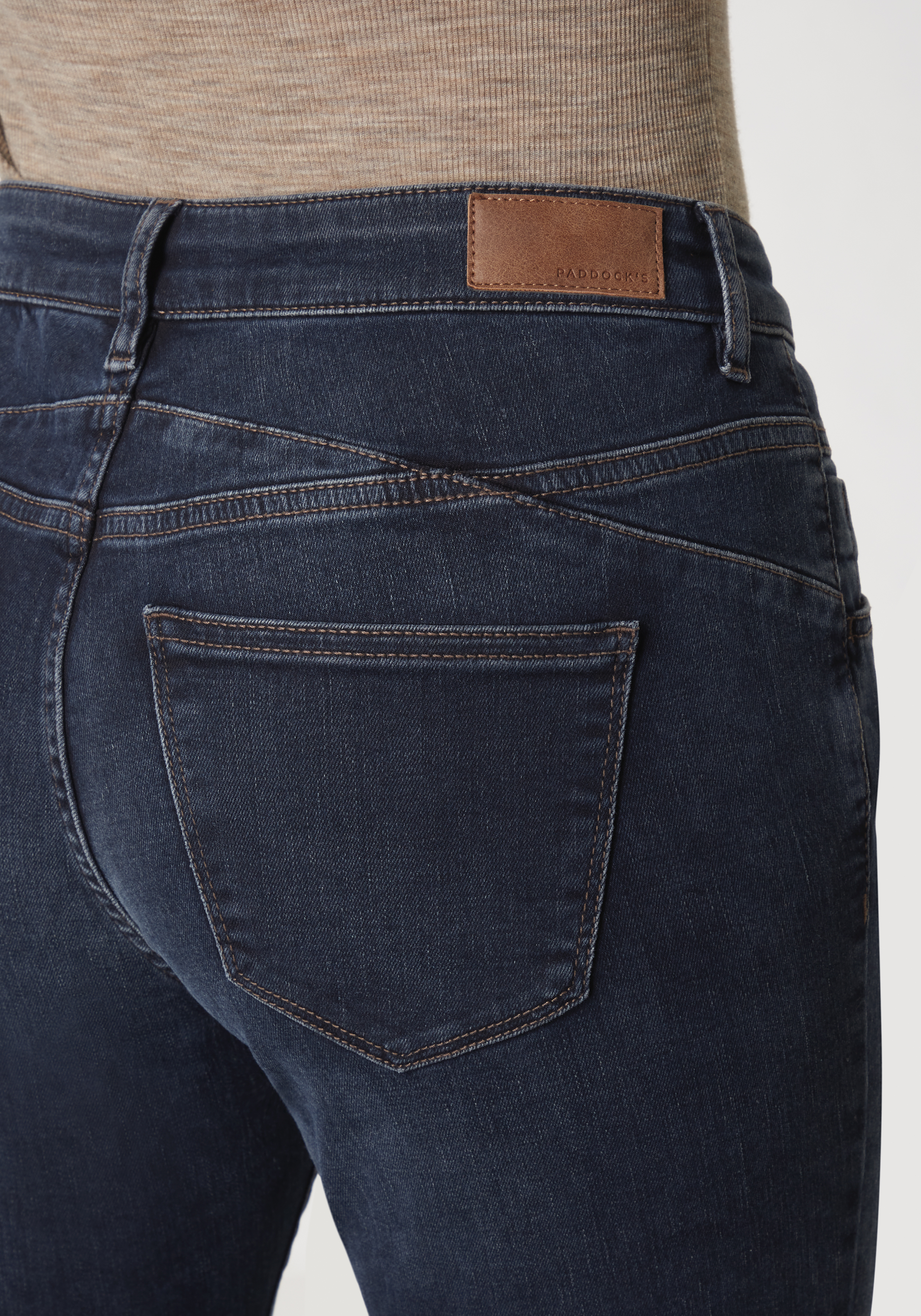 605557025000-5744_4_damen-jeans-skinny-stretch-lucy-paddocks_falteweg.jpg 605557025000-5744_4_damen-jeans-skinny-stretch-lucy-paddocks_falteweg.jpg