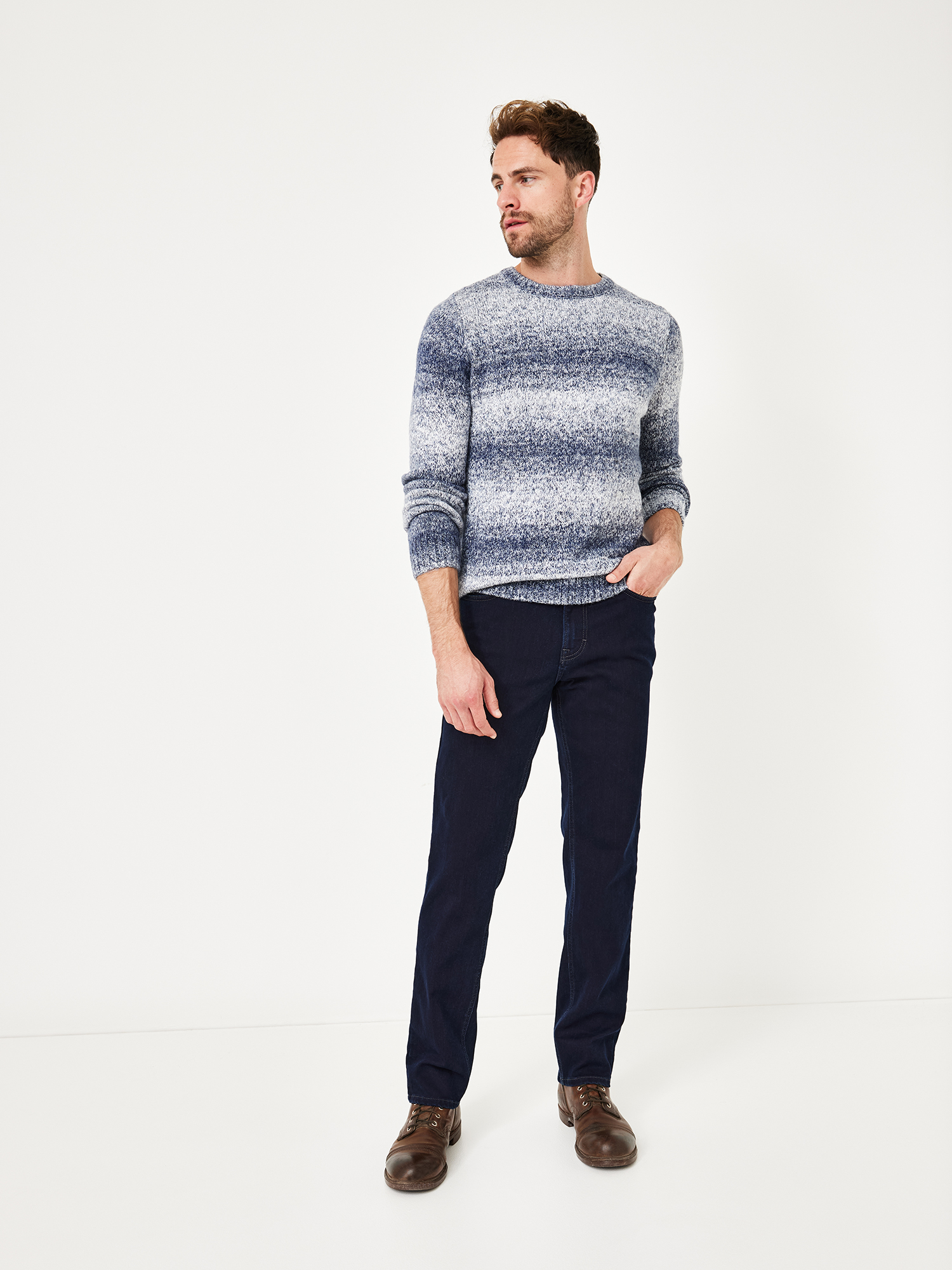802047666000-4399_03_slim-fit-jeans-paddocks-pipe_ay.jpg